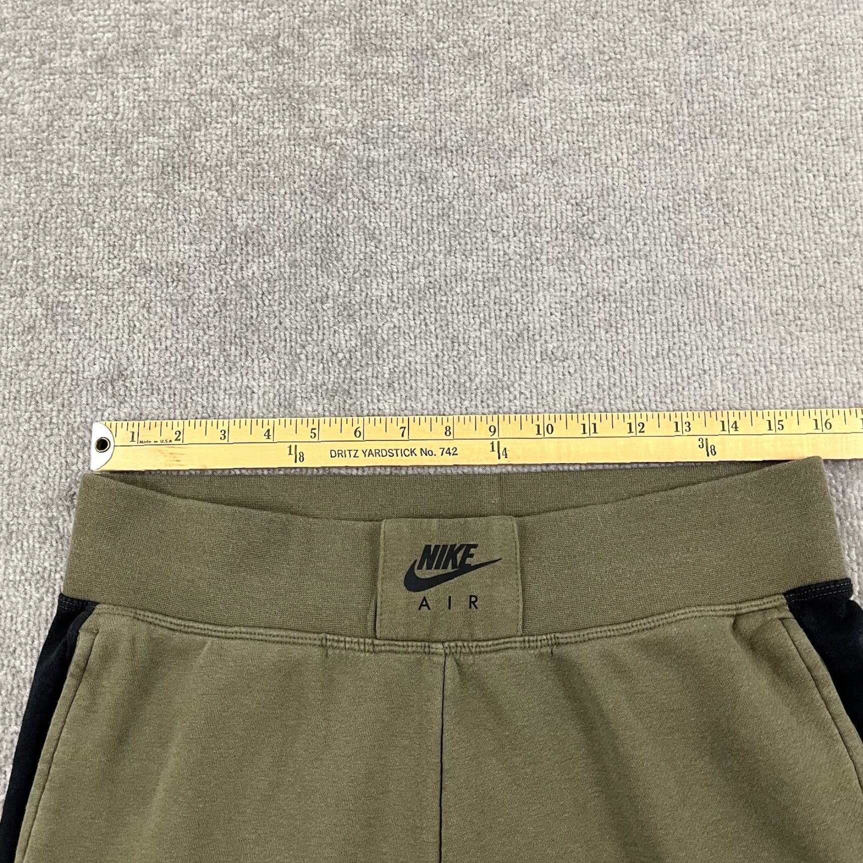 Nike VINTAGE Nike Air Sportswear Fleece Joggers Women Large / 26" Green Gray Black Sweatpants Size 36" / US 14 / IT 50 - 4 Thumbnail
