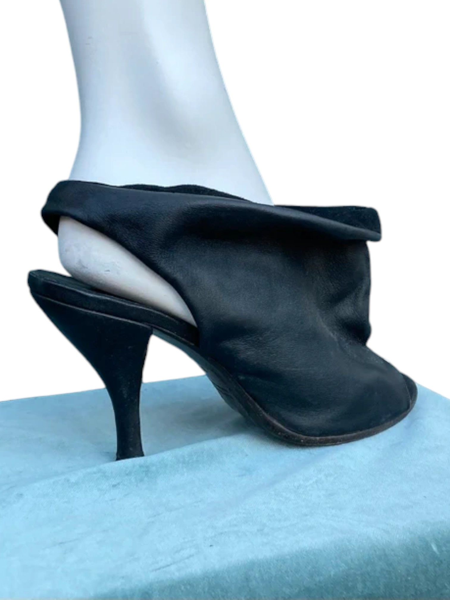 Hussein Chalayan Hussein Chalayan Draped Leather Peep-Toe Mules, Early 2000s Size US 7 / IT 37 - 3 Thumbnail