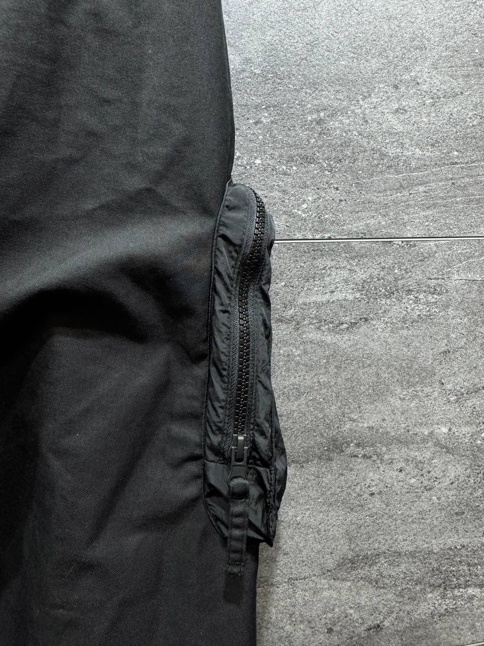 Japanese Brand Men's Cargo Multipocket Pants Fashion Men's Sweatpants Nylon Size US 32 / EU 48 - 12 Thumbnail