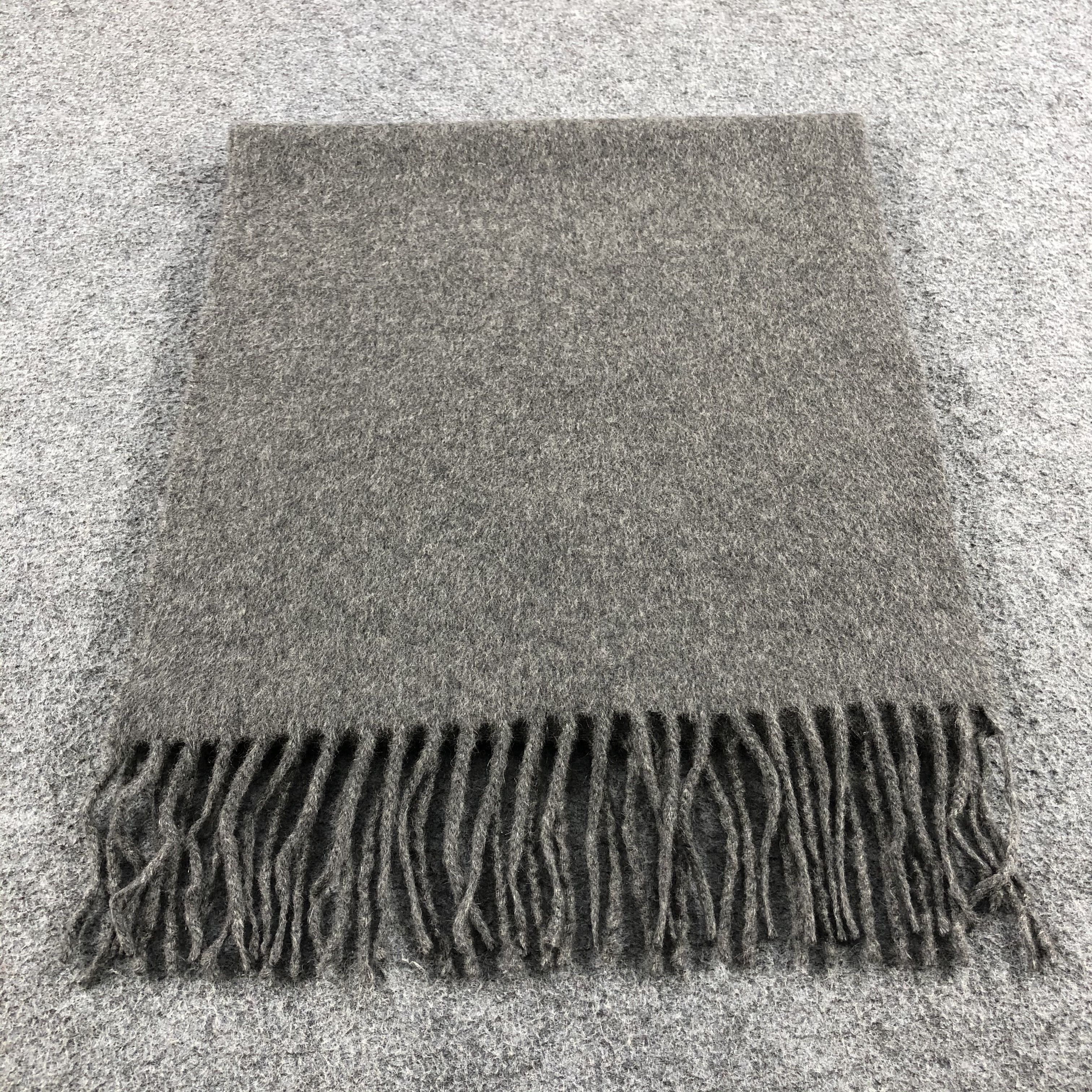 Guy Laroche Guy Laroche Cashmere Scarf Muffler V712 Size ONE SIZE - 2 Thumbnail
