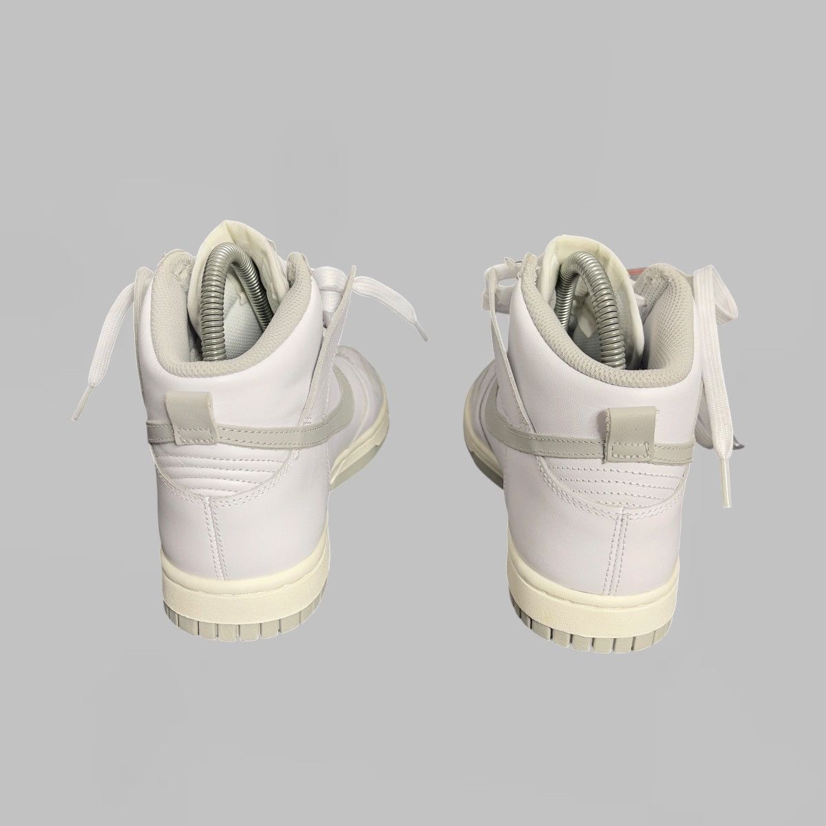 Nike NIKE DUNK WHITE GREY NEW SIZE 38 Size US 7 / IT 37 - 5 Thumbnail