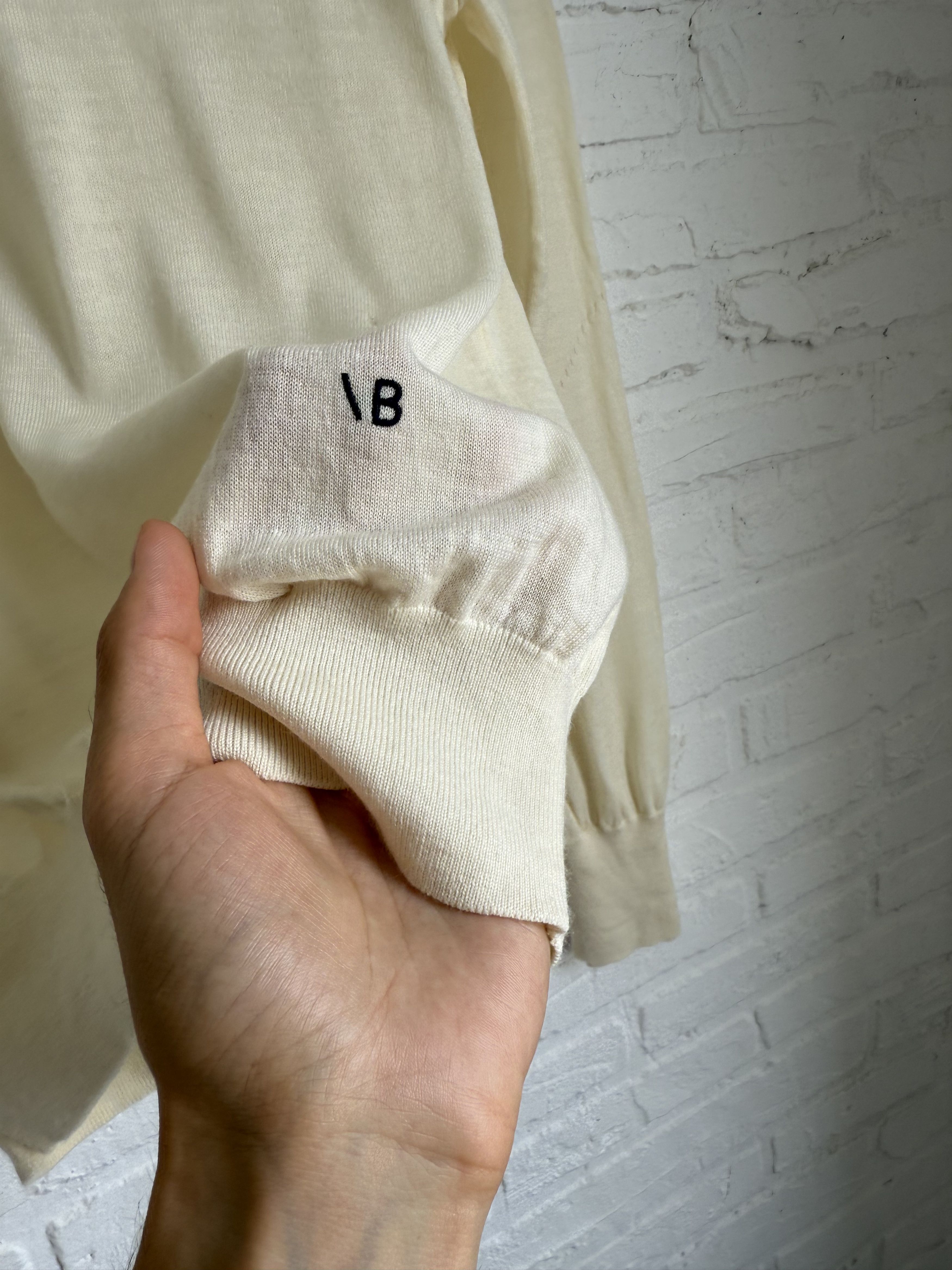 Victoria Beckham Victoria Beckham embroidered logo sweater Size M / US 6-8 / IT 42-44 - 4 Thumbnail