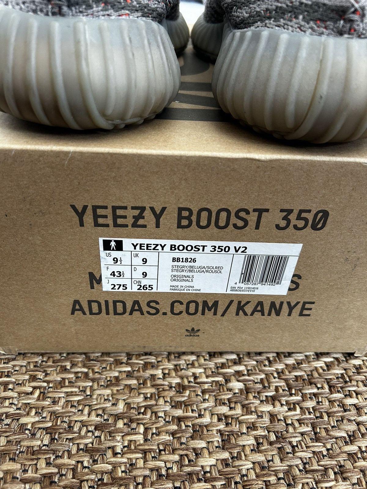 Yeezy Yeezy Boost 350 Beluga v2 Size US 9.5 / EU 42-43 - 6 Thumbnail
