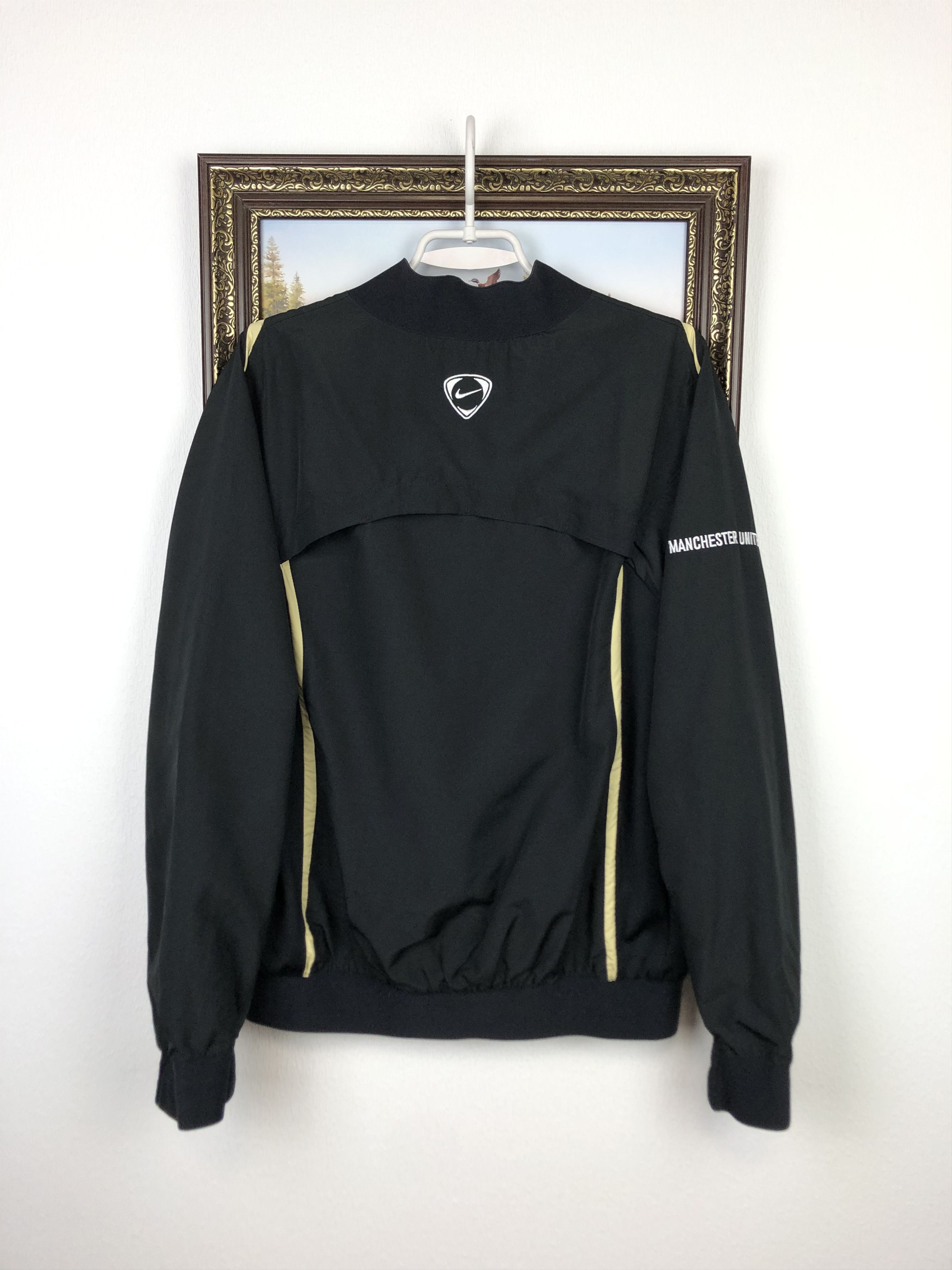 Nike Vintage Nike Manchester United Football Jacket Soccer Size US M / EU 48-50 / 2 - 13 Thumbnail