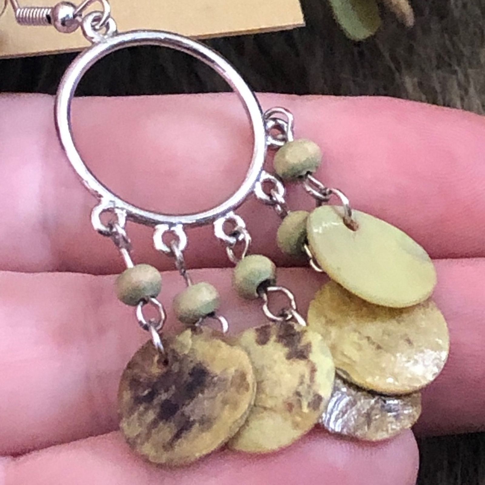 Vintage Vintage repurpose natural shell earrings Size ONE SIZE - 4 Thumbnail