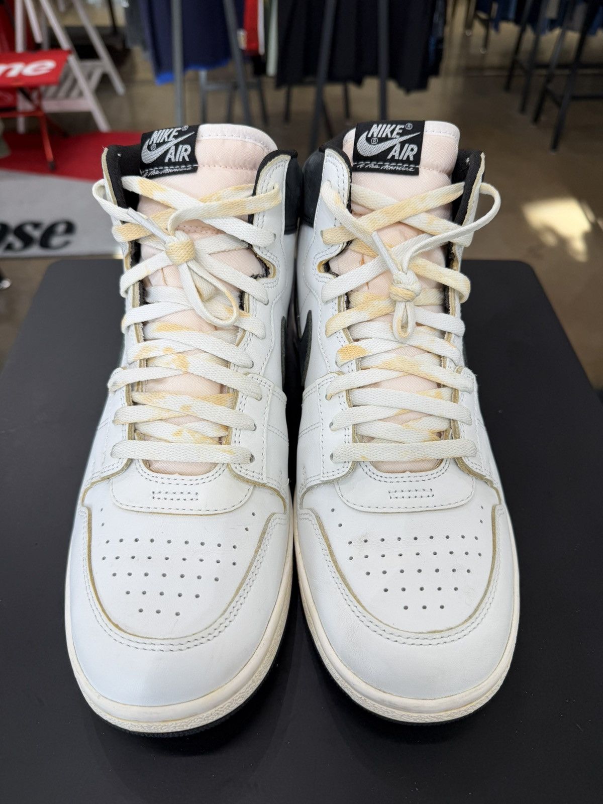 A Ma Maniere × Jordan Brand Air Jordan Air Ship A Ma Maniere White Black Size 11.5(2023) Size US 11.5 / EU 44-45 - 2 Thumbnail