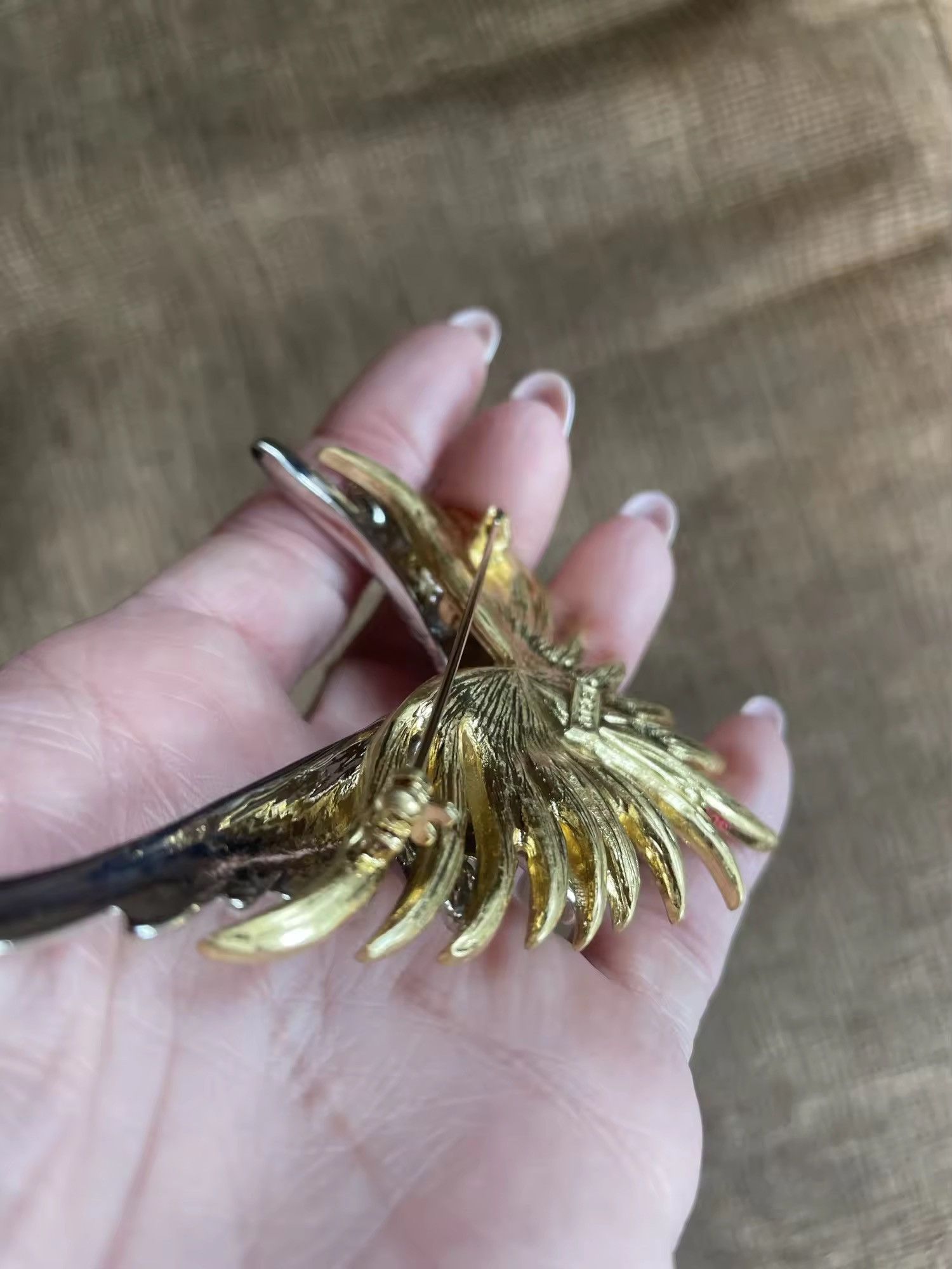 Vintage Vintage Two-Tone Wing Brooch Size ONE SIZE - 4 Thumbnail