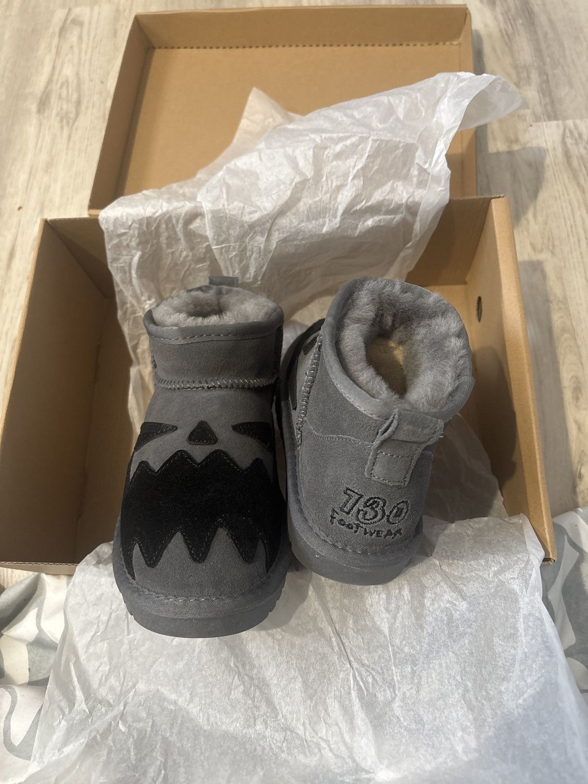 Designer Asspizza Muffins Size US 4 / IT 34 - 2 Thumbnail