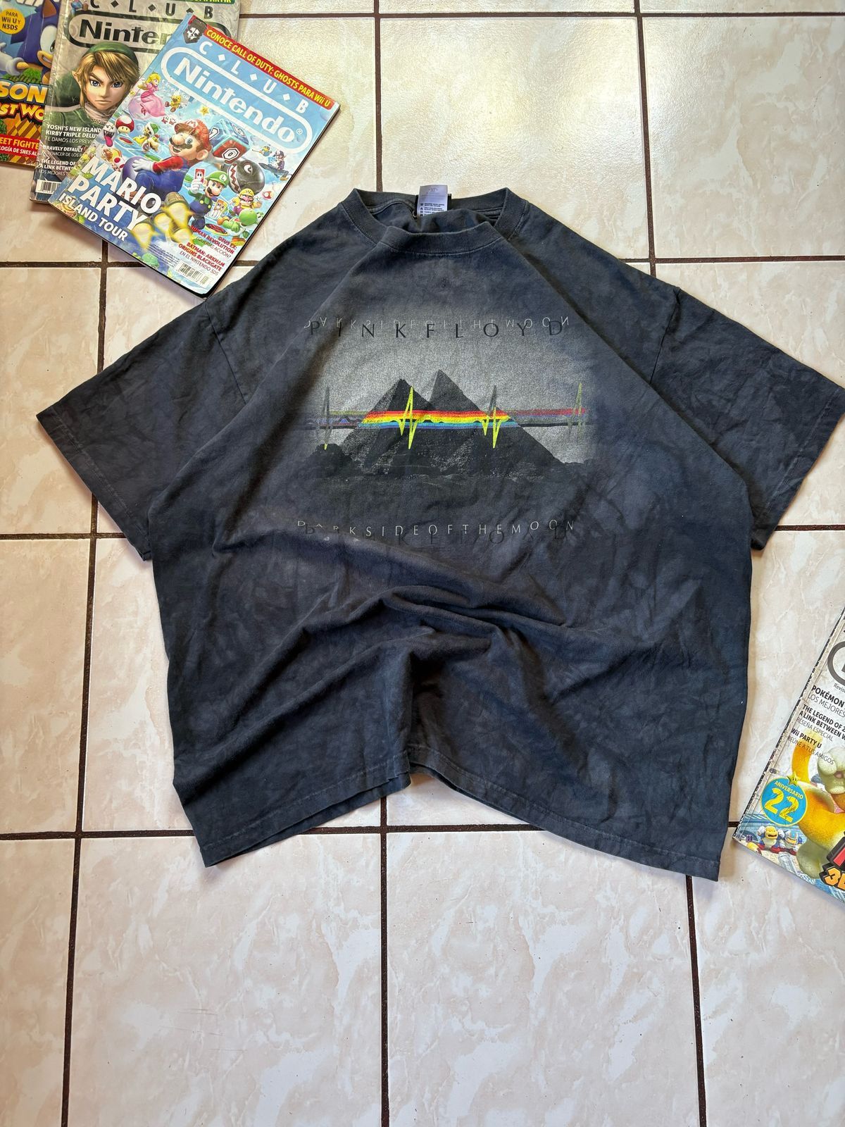 Liquid Blue Pink Floyd 2000s Size US XL / EU 56 / 4 - 5 Thumbnail