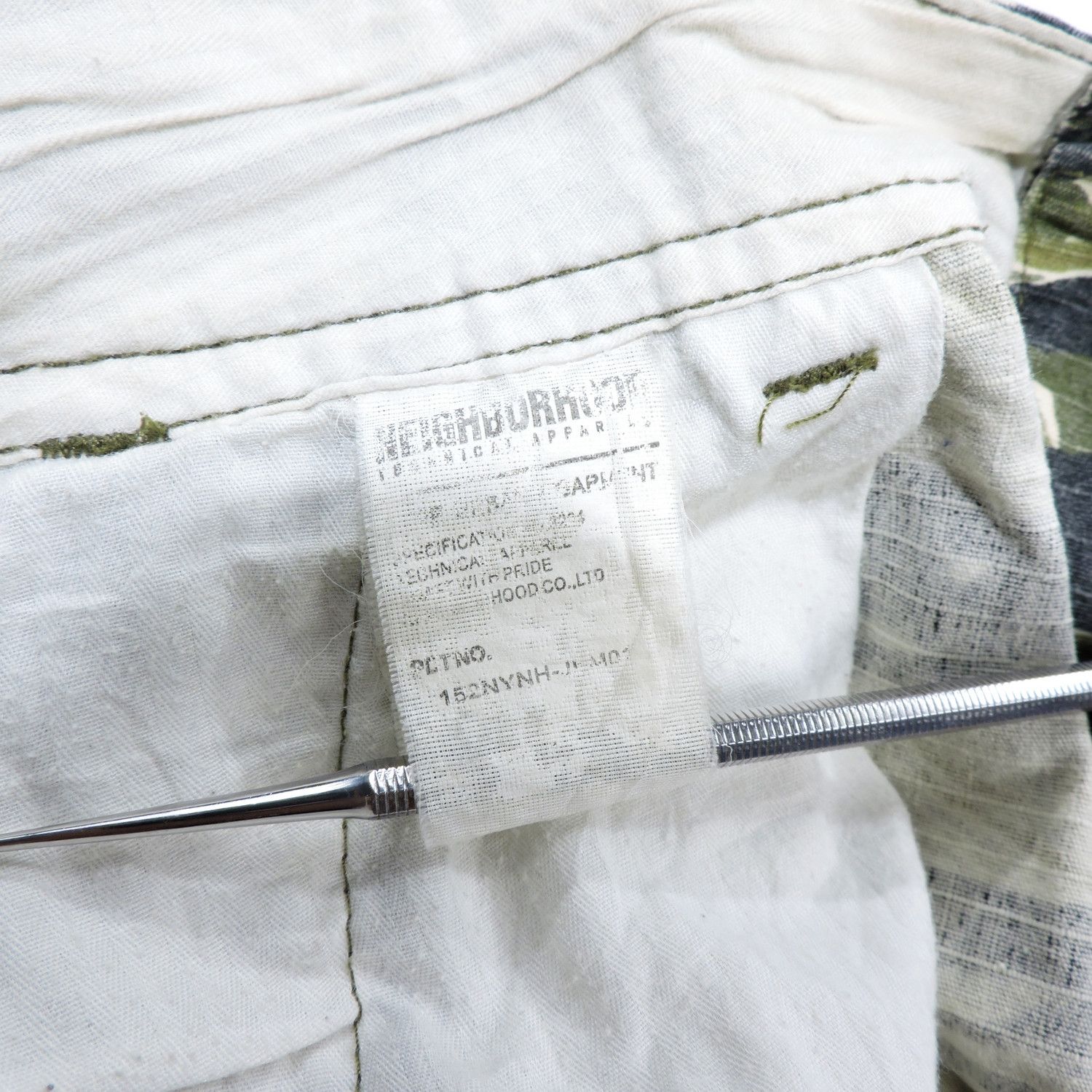 Neighborhood NEIGHBORHOOD TIGER STRIPES PATTERN COMBAT CARGO SHORT PANTS Size US 32 / EU 48 - 5 Thumbnail