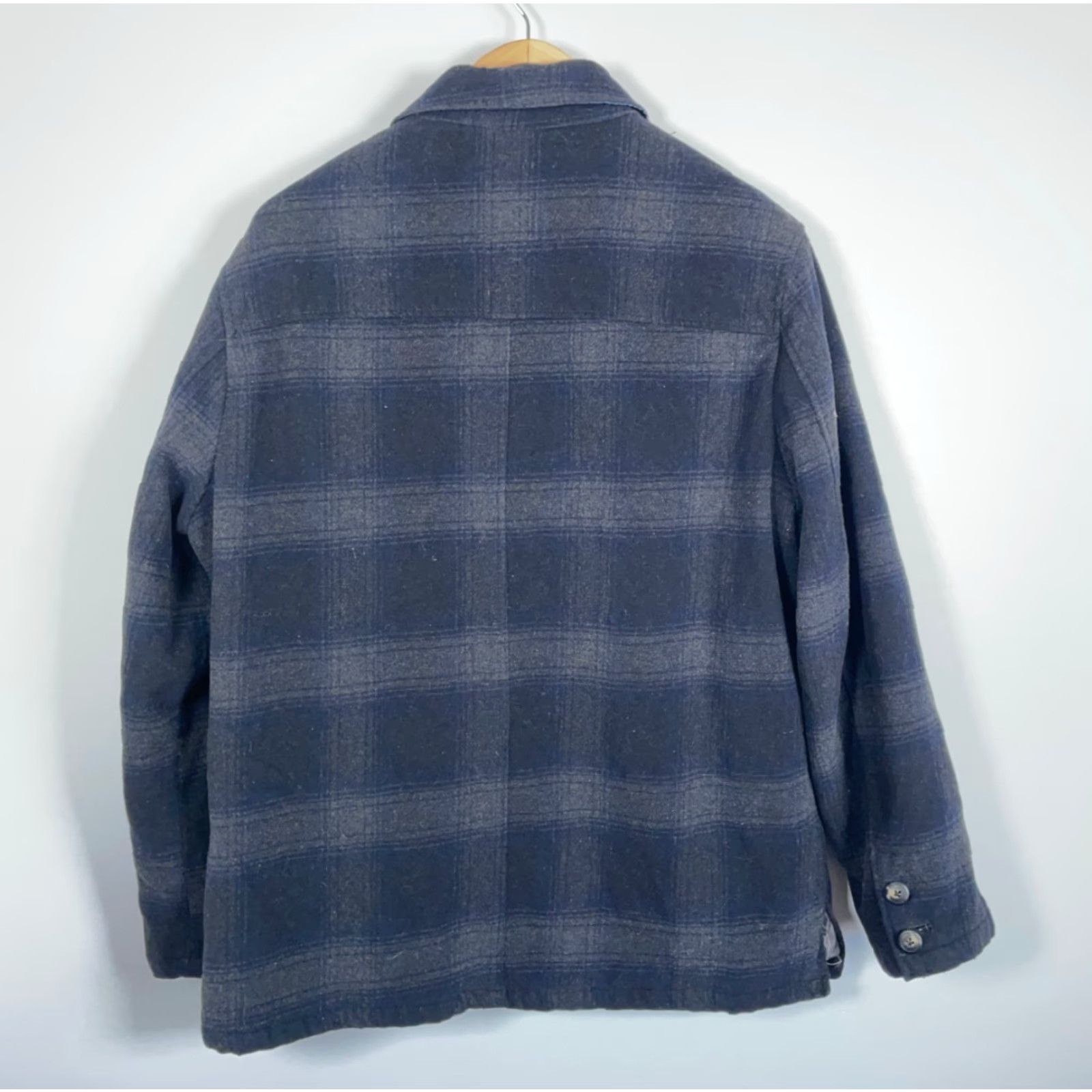 Vintage VINTAGE UTEX Quilted Wool Flannel Shirt Jacket Men's XL Dark Gray Blue Plaid Shacket Size US XL / EU 56 / 4 - 3 Thumbnail