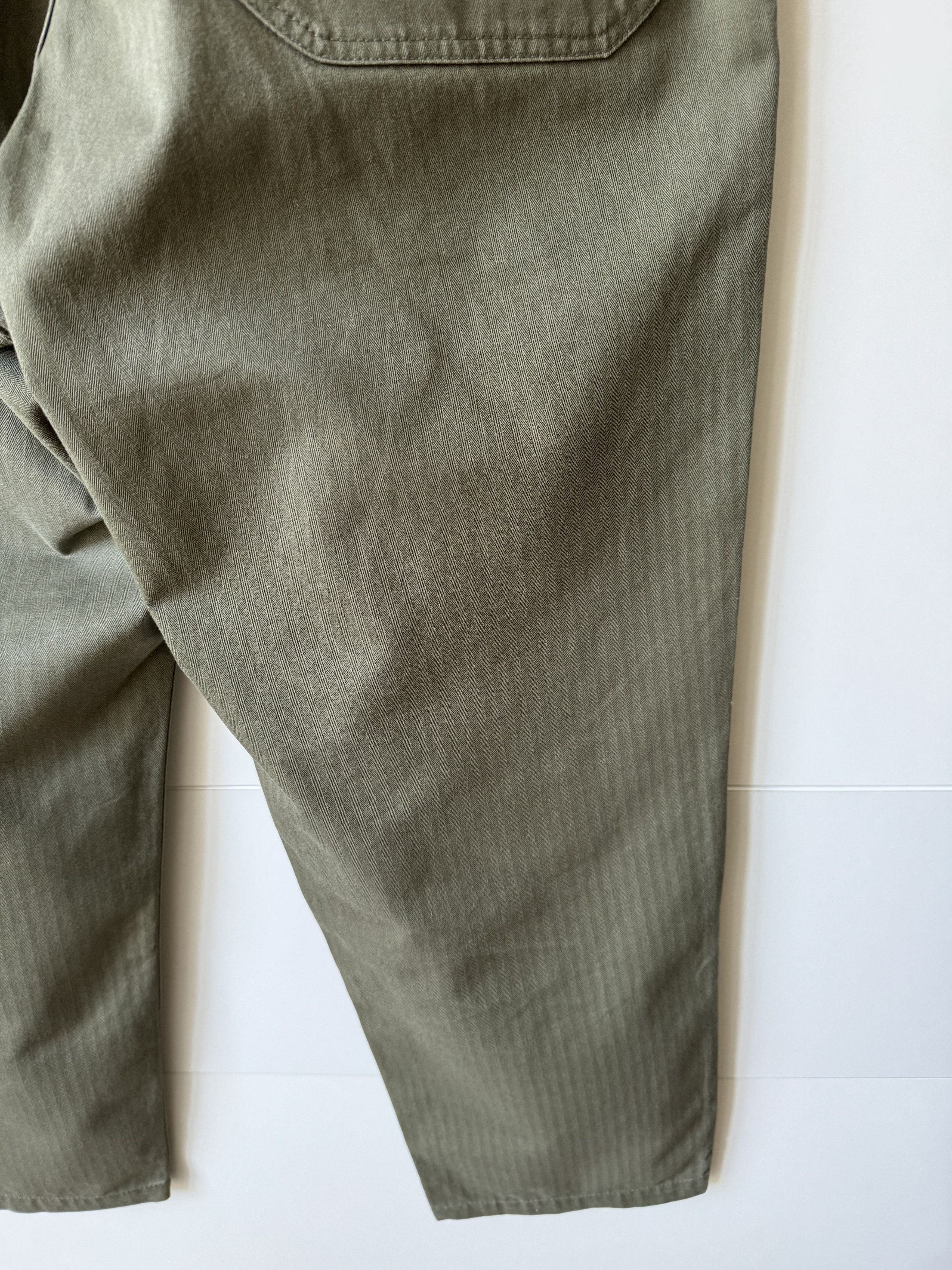 Engineered Garments [S] Herringbone Cotton Ground Pant in Olive (FW19) Size US 32 / EU 48 - 9 Thumbnail