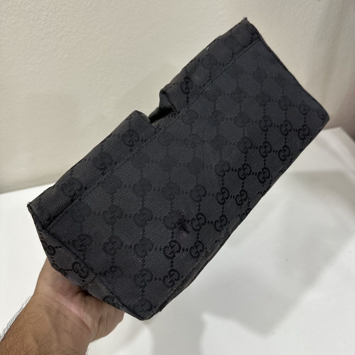 Gucci ‼️YES‼️ GUCCI SLOUCHY DOUBLE POCKET GG MONOGRAM TOTE BAG Size ONE SIZE - 5 Thumbnail