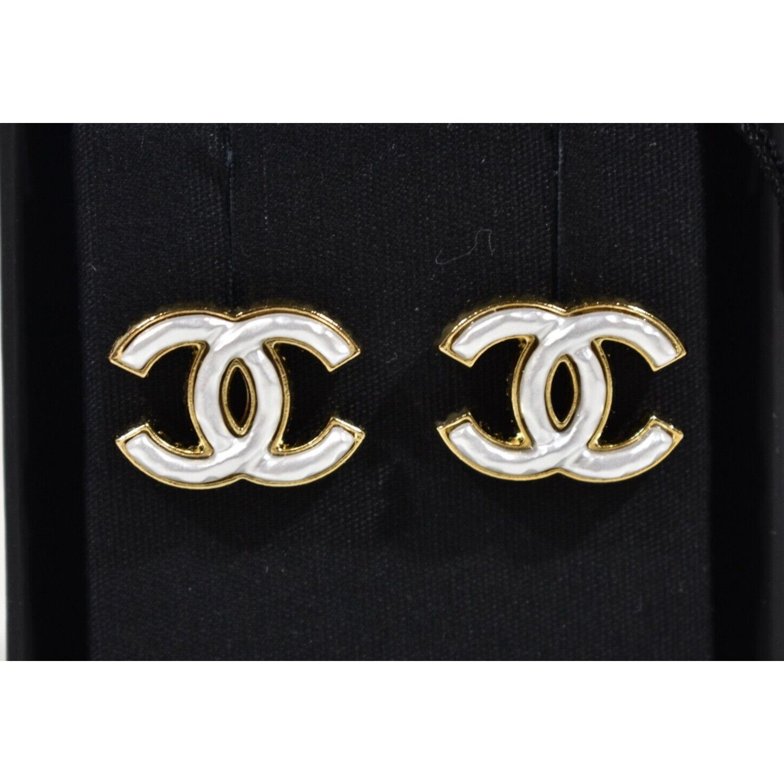 Chanel Chanel Gold Pearl White Interlocking Statement Stud Earrings Size ONE SIZE - 9 Thumbnail