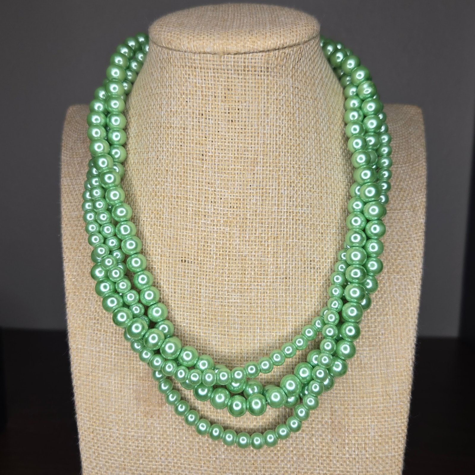 Vintage Vintage Triple Strand Green Faux Pearl Statement Necklace Size ONE SIZE - 1 Thumbnail