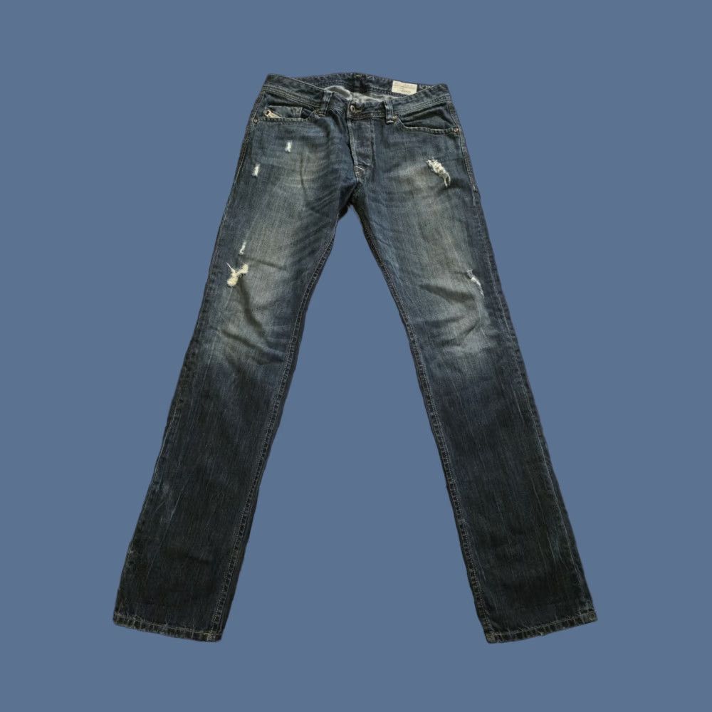 Diesel VINTAGE Diesel Darron Regular Slim Tapered Jeans Mens 30x34 Blue Distressed Denim Cotton Jeans Slim Tapered Mid Rise 30 34 Mens Size US 30 / EU 46 - 1 Thumbnail