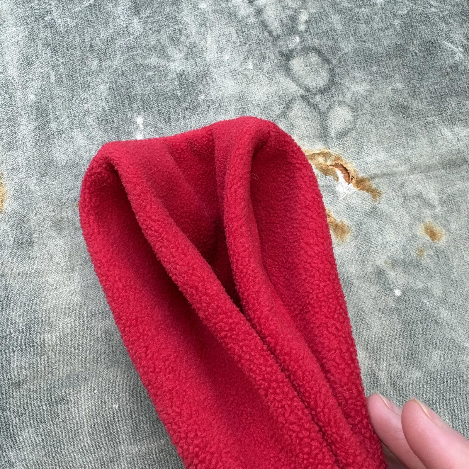Old Navy Vintage Y2K Old Navy Red Fleece Grunge Snowboard Ski Beanie Size ONE SIZE - 4 Thumbnail