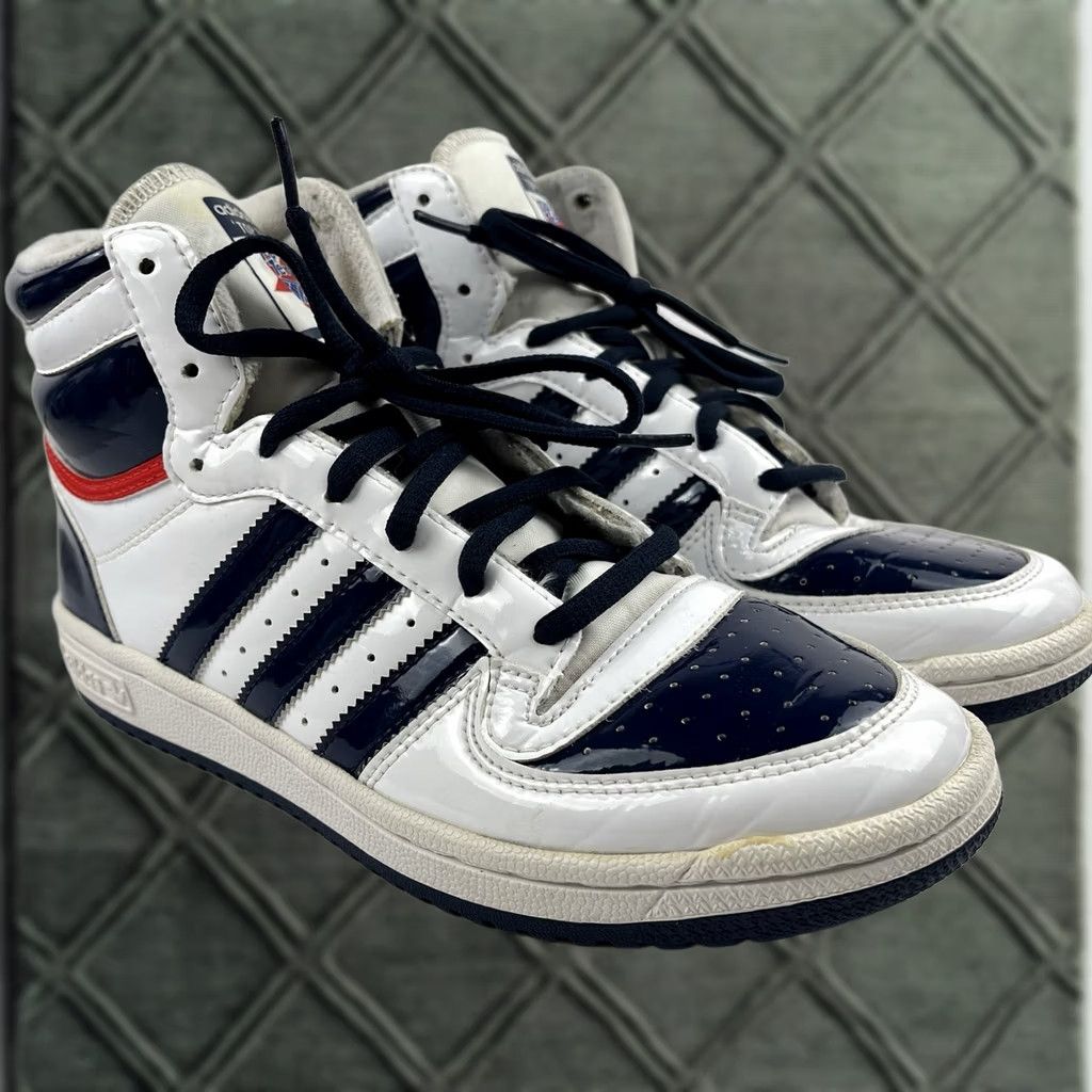 Adidas Adidas Top Ten RB Hi Women Basketball Shoes White Blue FX9813 Women’s Size 7.5 US 7.5 Sneakers Mid Top Patent Leather Leather Lining 80s 90s Vintage? Size M / US 6-8 / IT 42-44 - 1 Thumbnail