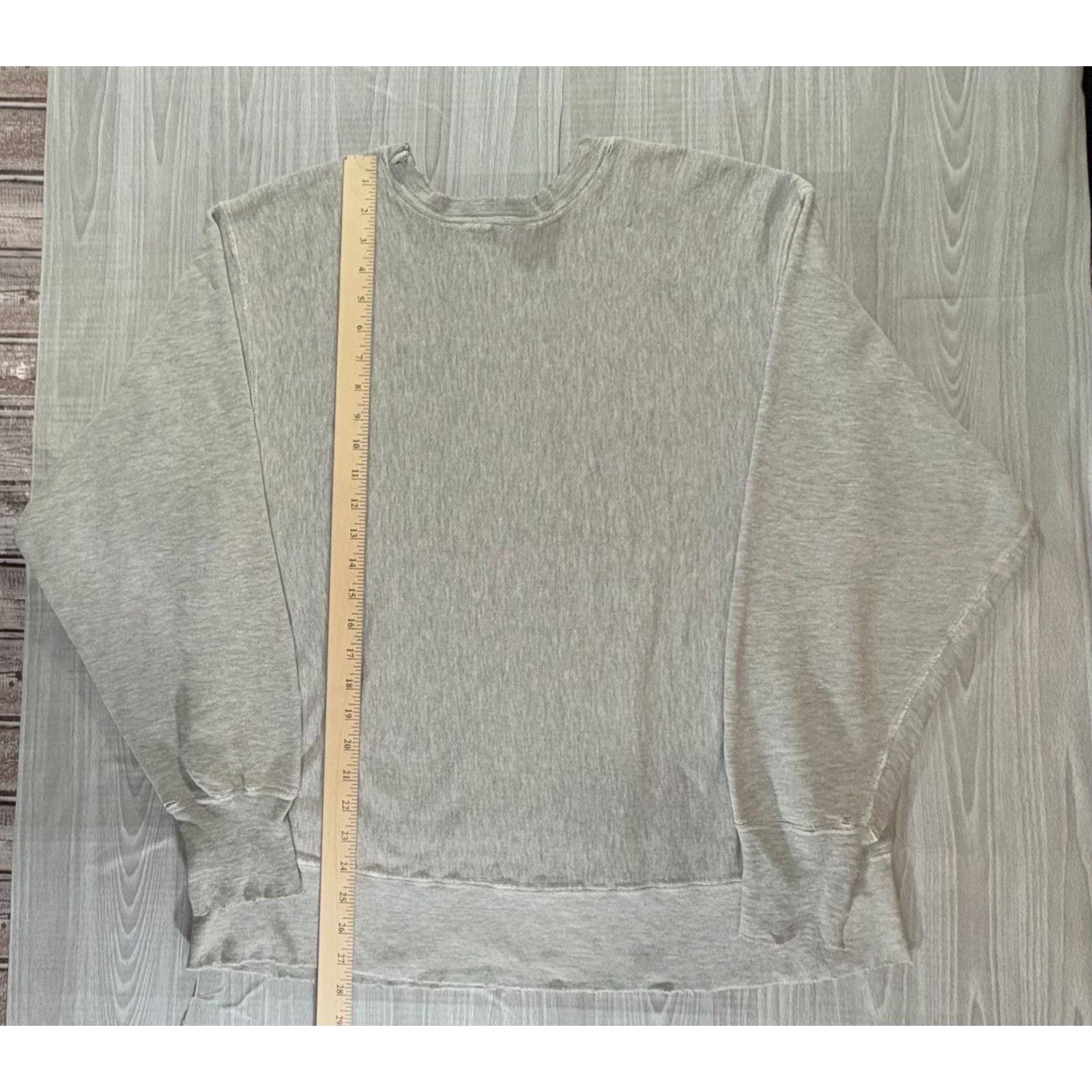 Champion CHAMPION Reverse Weave Warmup Distressed Sweatshirt sz L Vin Size US L / EU 52-54 / 3 - 4 Thumbnail