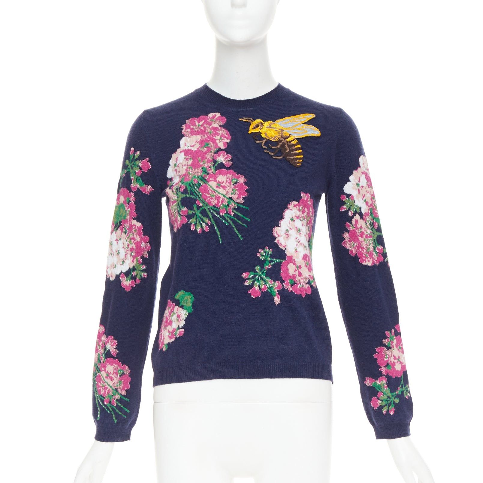 Gucci GUCCI 2017navy wool Floral Bee needlepoint embroidery sweater XS Size XS / US 0-2 / IT 36-38 - 1 Thumbnail