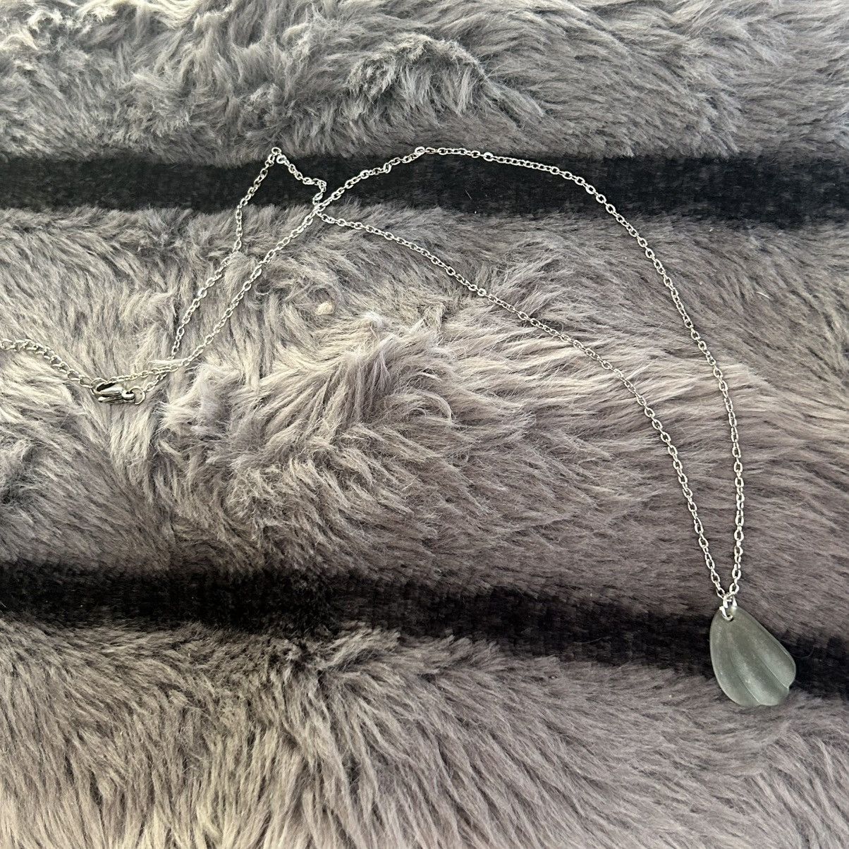 Handmade Handcrafted simulated sea glass pendant on chain necklace Size ONE SIZE - 7 Thumbnail