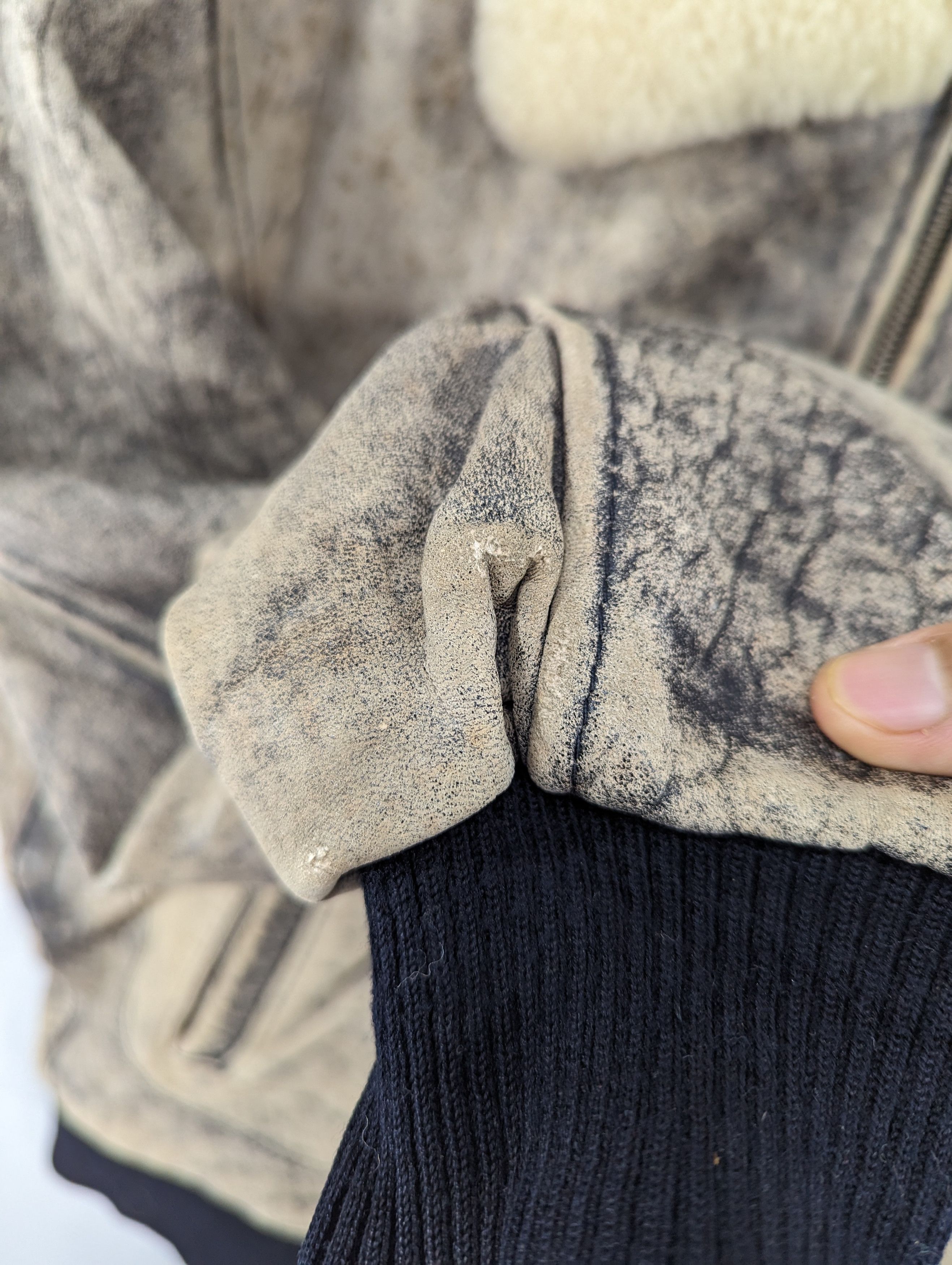 Vintage 🔥Vintage England Soft Leather Distressed Sherpa Jacket Size US L / EU 52-54 / 3 - 15 Thumbnail