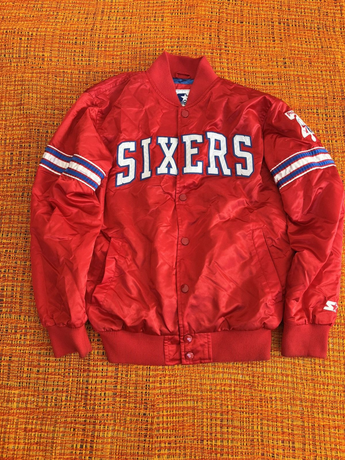 Starter Red Satin Starter Philadelphia 76ers NBA jacket Size US M / EU 48-50 / 2 - 1 Thumbnail