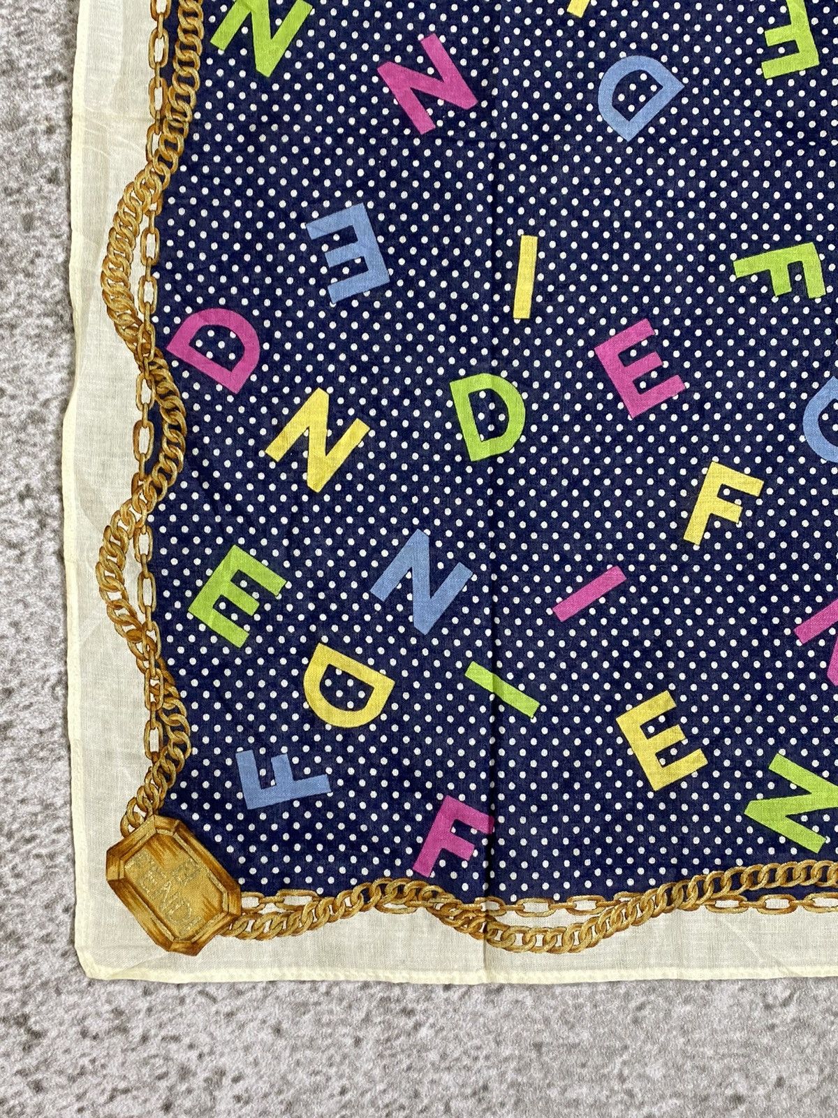 Fendi Fendi Handkerchief / Bandana / Neckerchief Size ONE SIZE - 4 Thumbnail