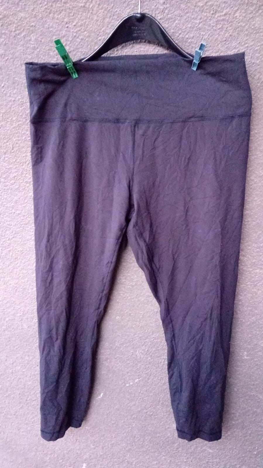 Lululemon Lululemon Align High-Rise Black Crop Yoga Pants sz 16 Size 36" / US 14 / IT 50 - 1 Thumbnail