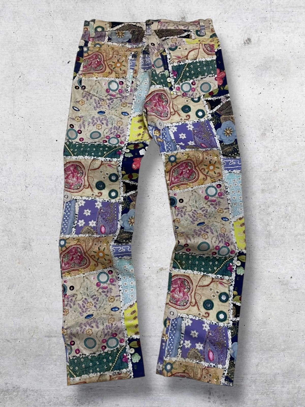 Japanese Brand BA-TSU 1990S JAPAN DESIGNER ARTWORK FLORAL FULLPRINT PANT Size US 28 / EU 44 - 8 Thumbnail