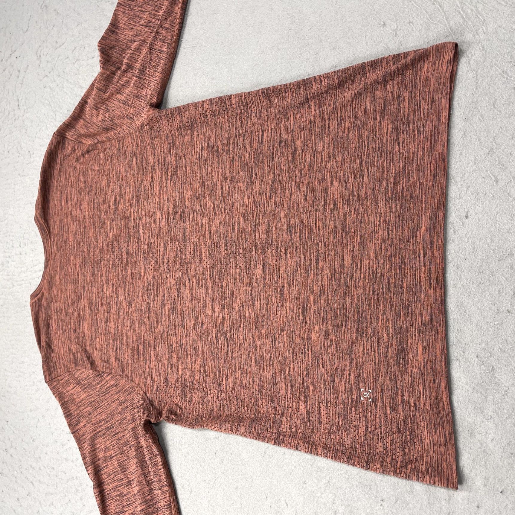Lululemon Lululemon Shirt Mens M Orange Long Sleeve Metal Vent Athleisure Gym Yoga Breathable Lightweight Size US M / EU 48-50 / 2 - 5 Thumbnail