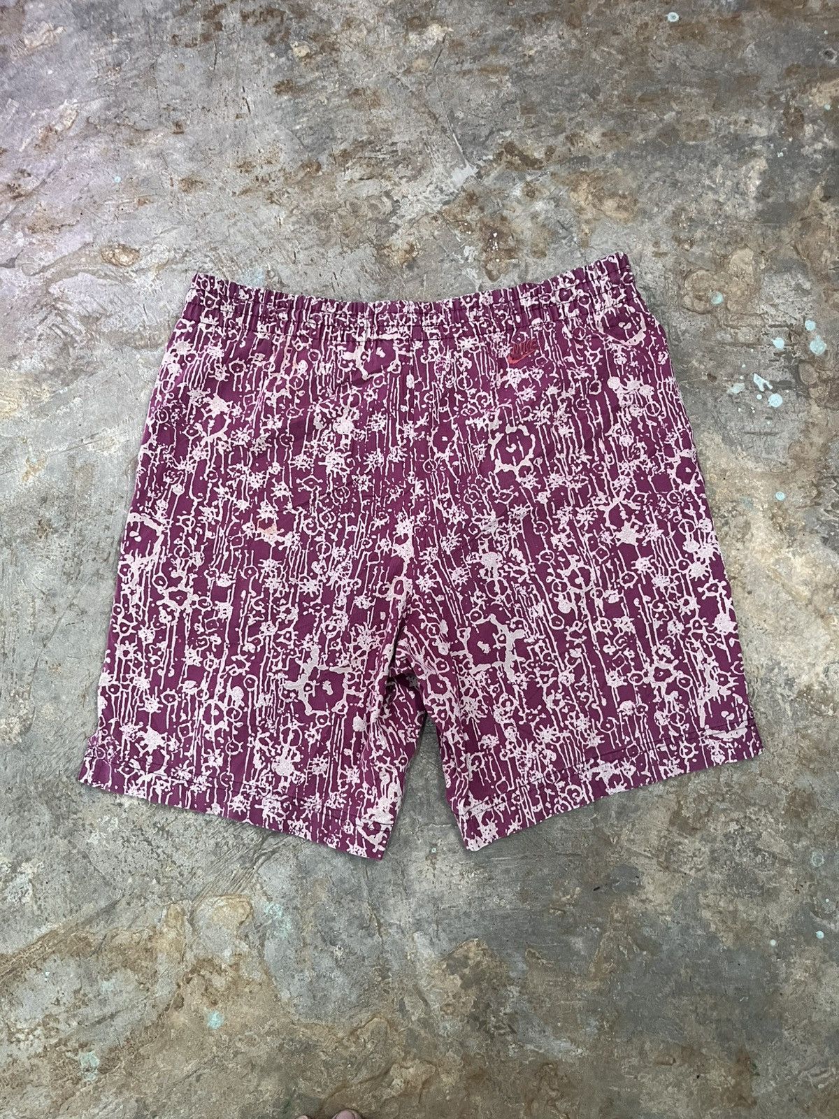 Nike Vintage Nike 90s Aqua Gear Pattern Shorts Size US 29 - 3 Thumbnail