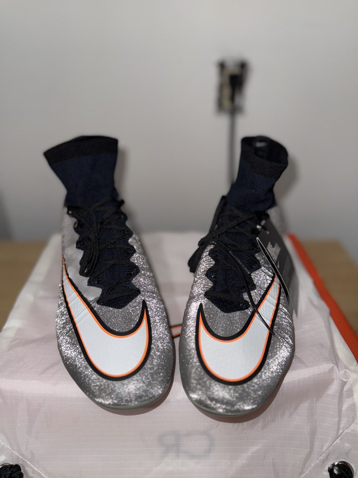 Nike Nike Mercurial Superfly IV CR7 Silverware - FG Size US 10.5 / EU 43-44 - 7 Thumbnail