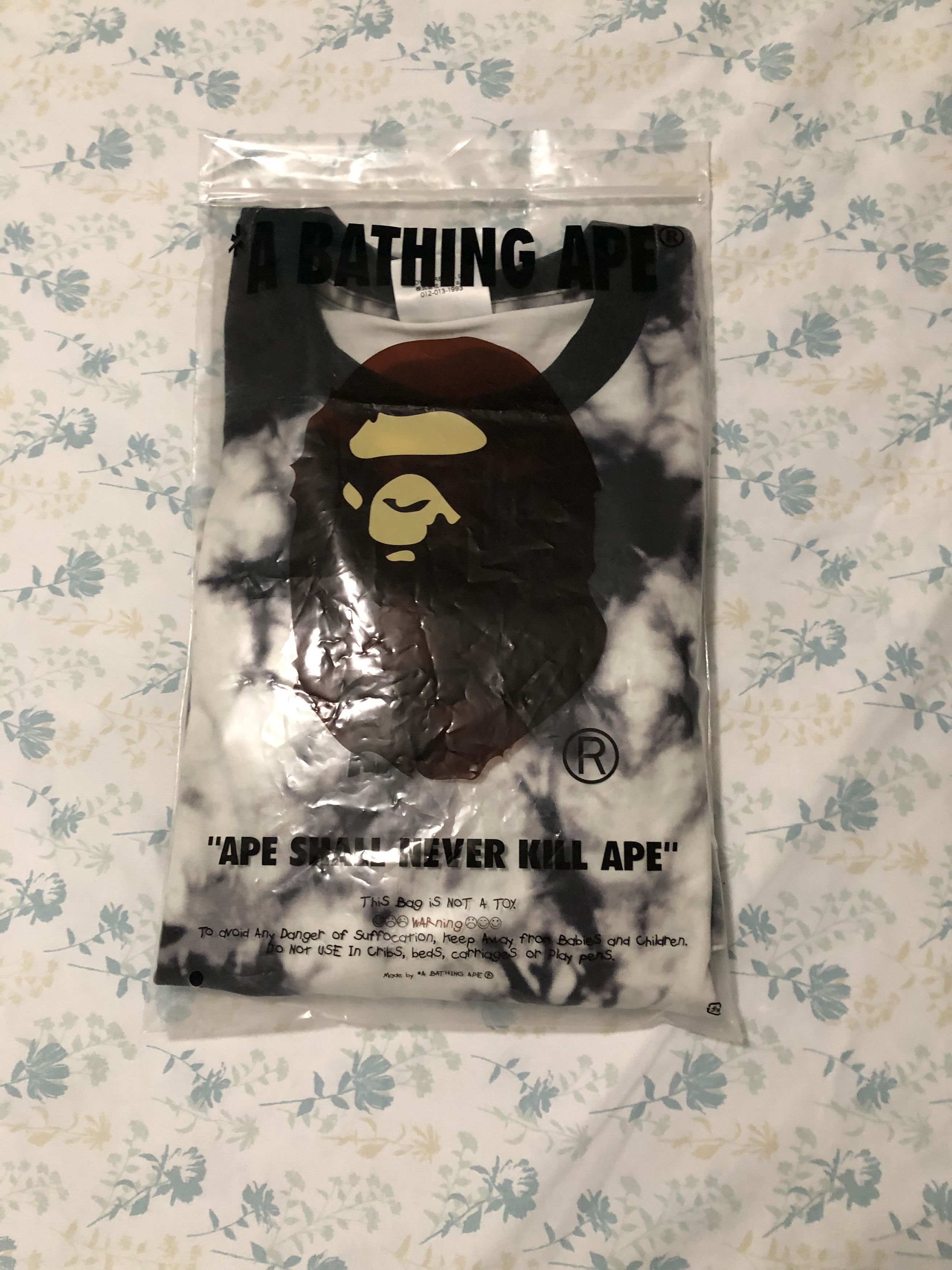 Bape Bape Cloud Head Bleach Dye Tee Black - Large Size US L / EU 52-54 / 3 - 10 Thumbnail