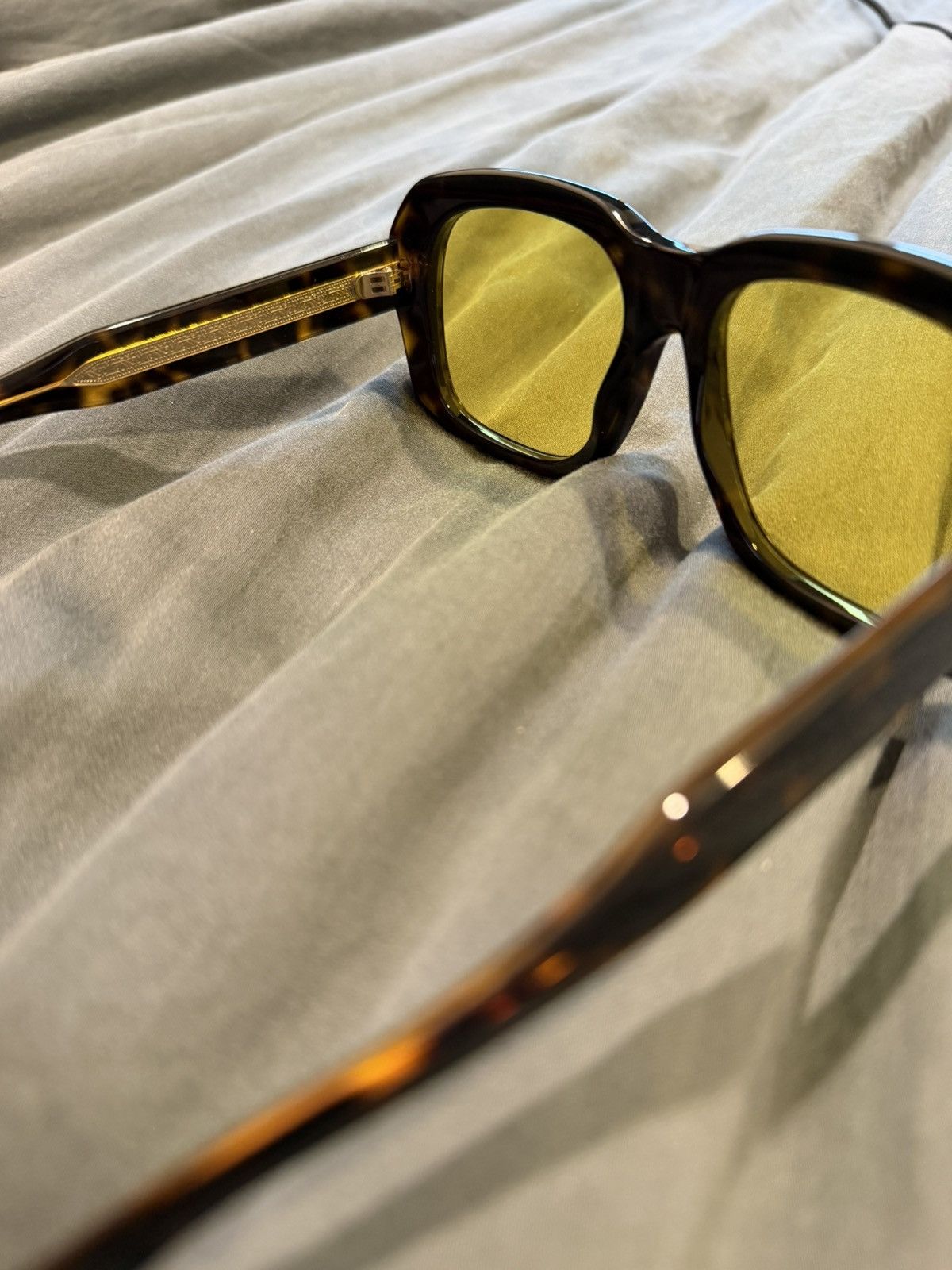 Gucci GUCCI YELLOW LENS SUNGLASSES Size ONE SIZE - 3 Thumbnail