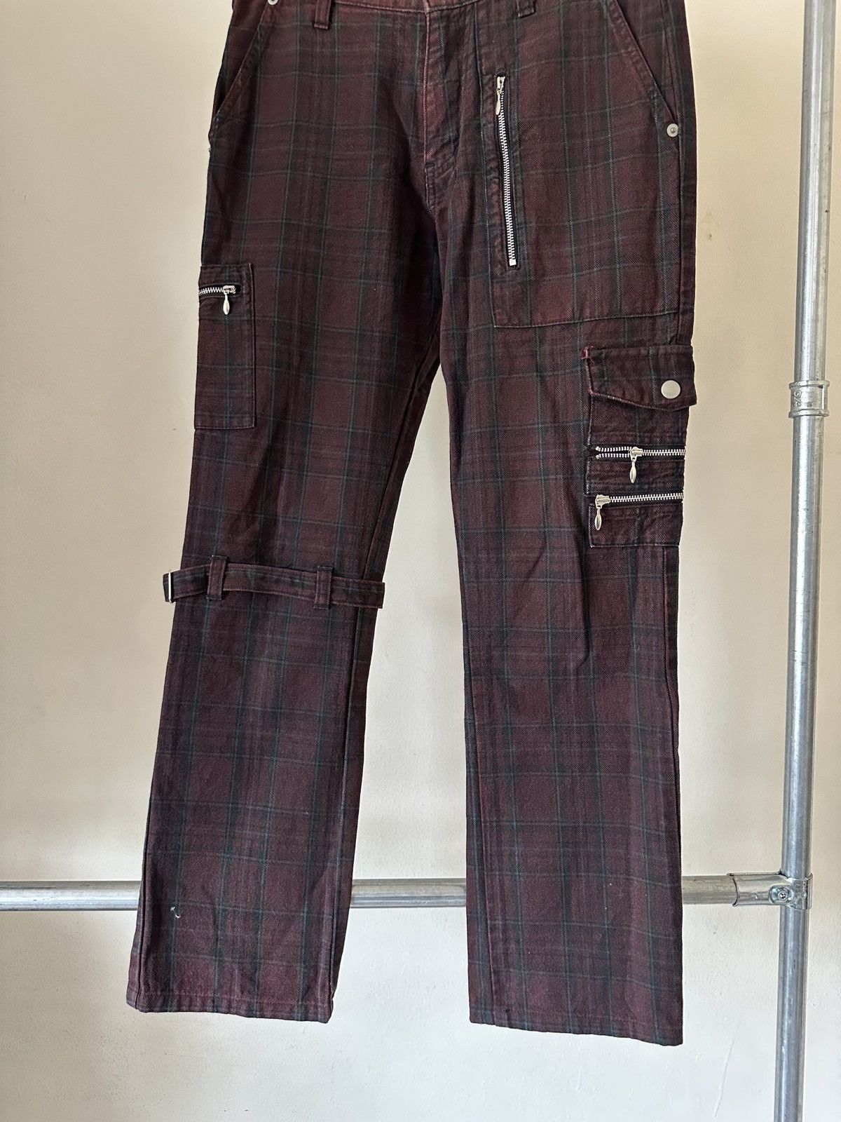 Japanese Brand 1990s Japanese Brand reats Tailor Bondage Cargo Pant Size US 30 / EU 46 - 2 Thumbnail