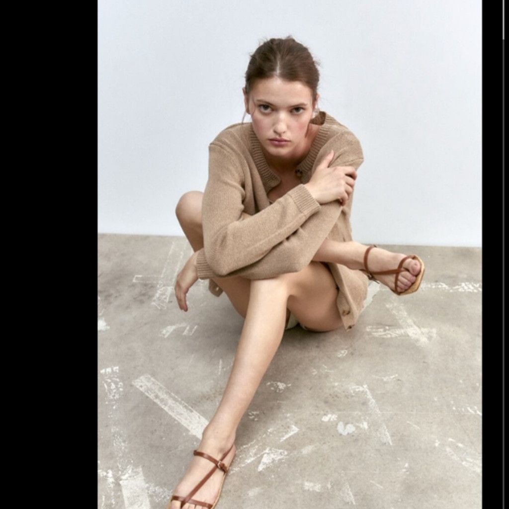Zara 🤎 FLAT SANDALS WITH LEATHER STRAPS Size US 10 / IT 40 - 3 Thumbnail