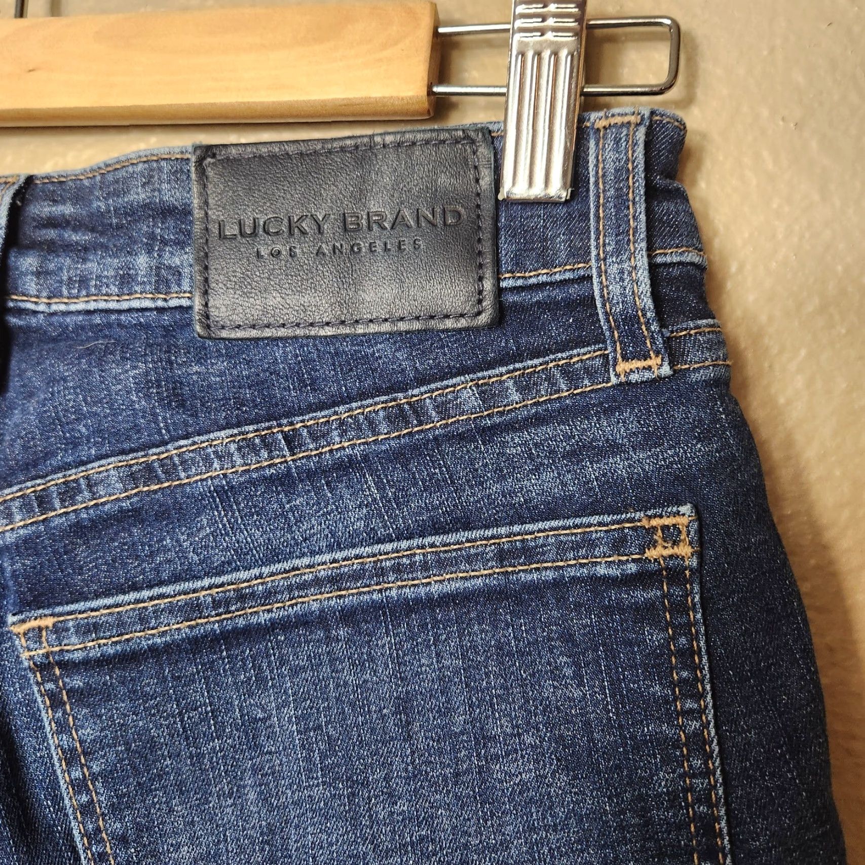 Lucky Brand Lucky Brand Jeans Wmns Low Rise Skinny Ankle Dark Denim w/Velvet Outseam Piping 2/26 Bohemian Womens Jeans Streetwear Size 26" / US 2 / IT 38 - 7 Thumbnail