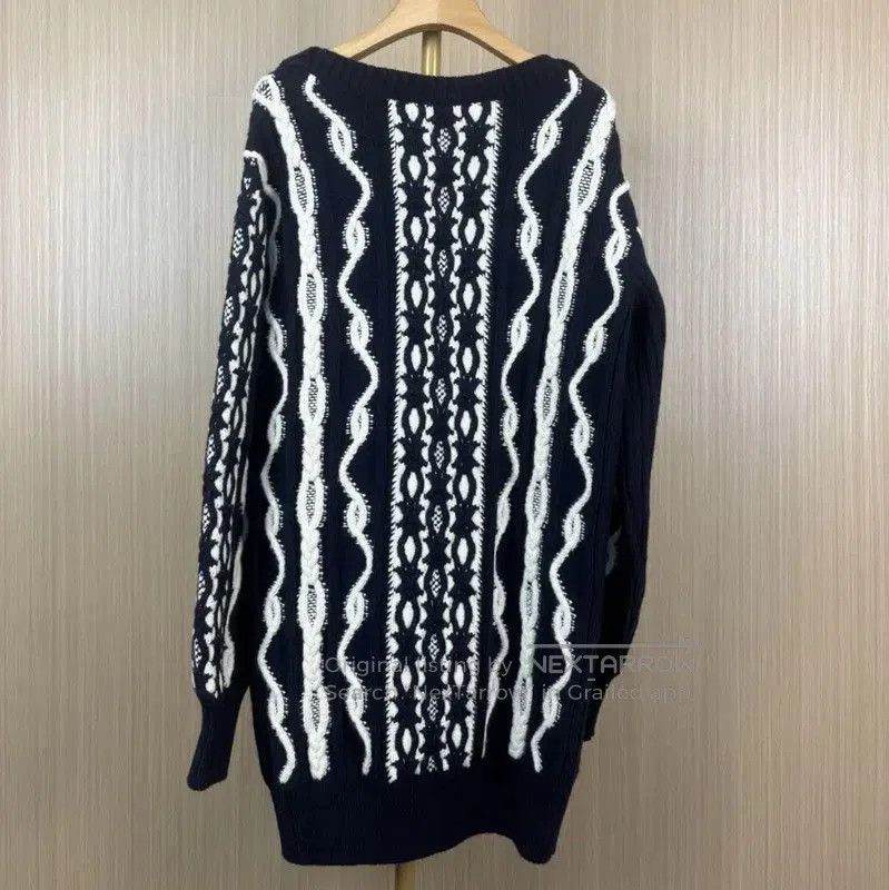 Chanel Chanel Colorblock Wool Sweater for Women . Size XS / US 0-2 / IT 36-38 - 2 Thumbnail