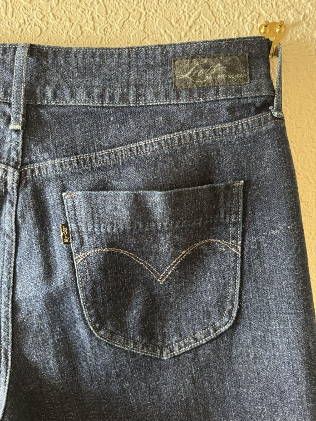 Levi's Vintage Clothing Levi’s flared demi curve jeans Size US 32 / EU 48 - 8 Thumbnail