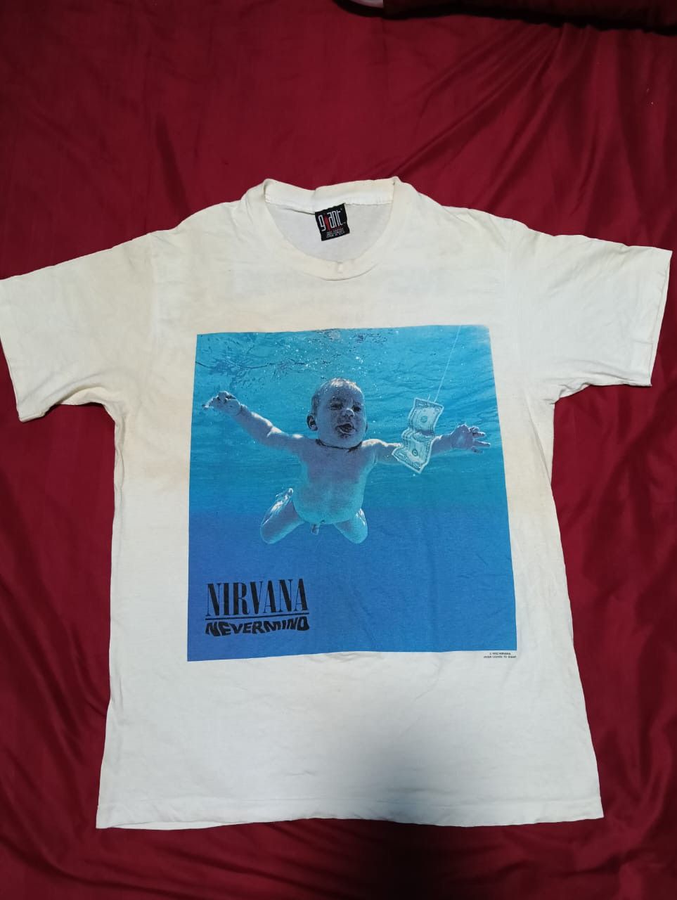 Nirvana Vintage 1992 Nirvana Nevermind Tshirt Size US L / EU 52-54 / 3 - 1 Thumbnail