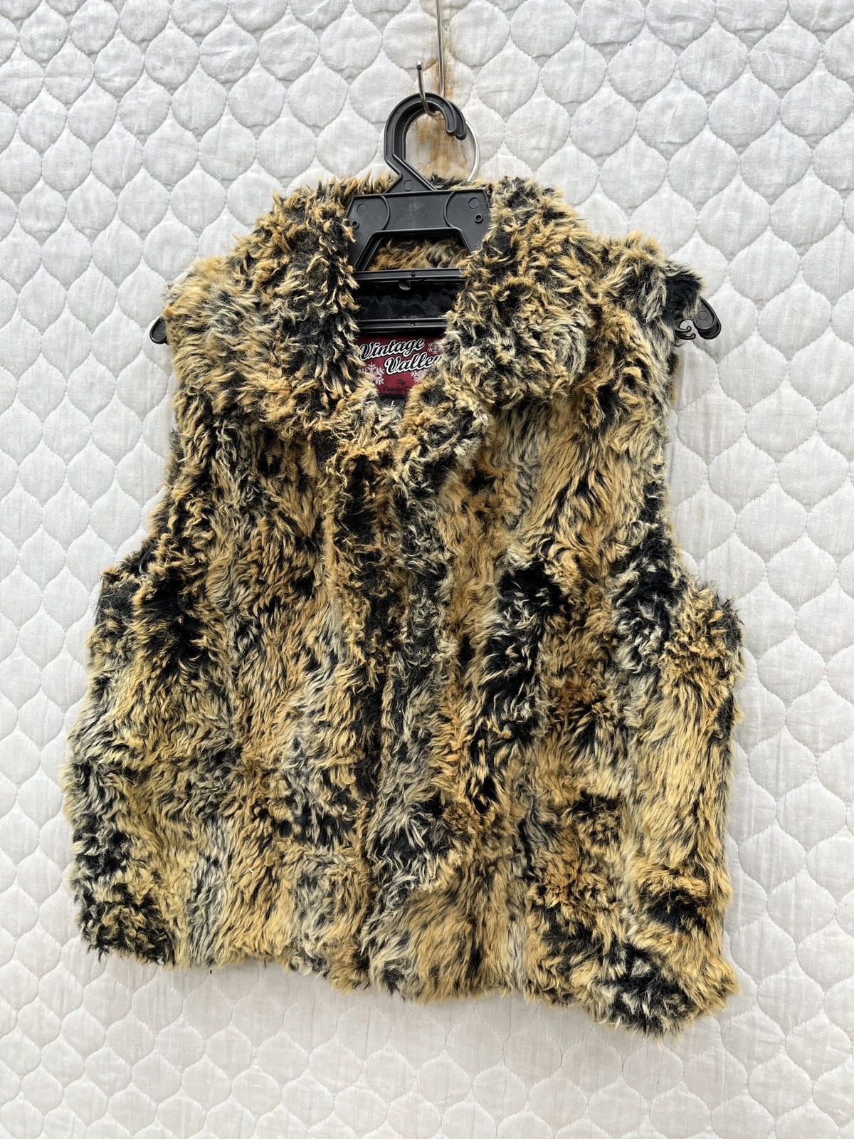 Vintage 🔥🔥🔥STEALS VINTAGE VALLEY FAUX FUR VEST Size L / US 10 / IT 46 - 2 Thumbnail