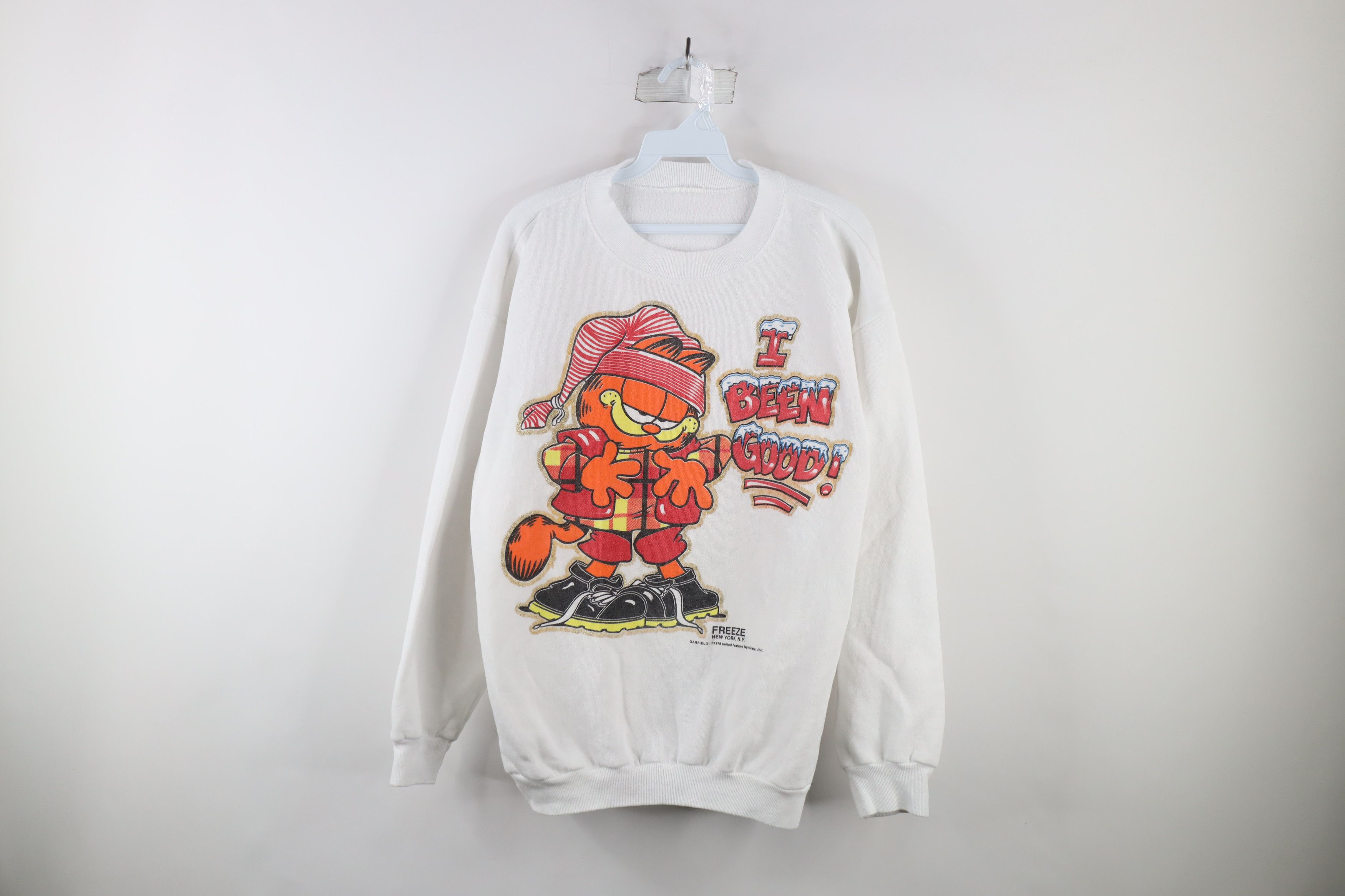 image of Vintage 90's Streetwear Garfield I Been Good Sweatshirt Usa in White, Women's (Size XL)