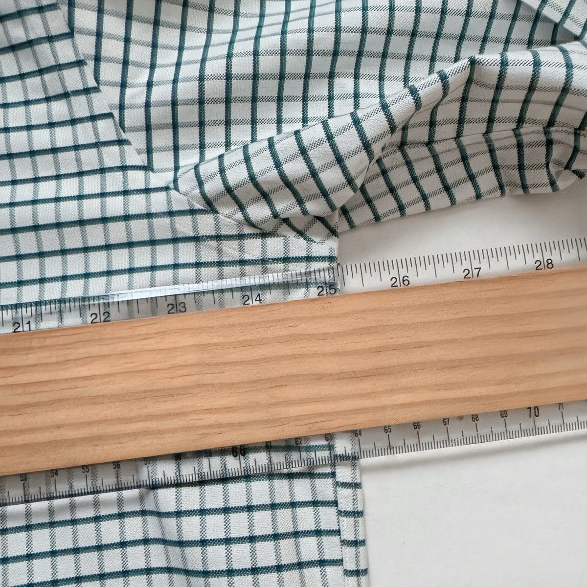 L.L. Bean L.L.Bean Mens Wrinkle Resistant Button-Down Plaid Shirt 16.5 Size US XL / EU 56 / 4 - 4 Thumbnail