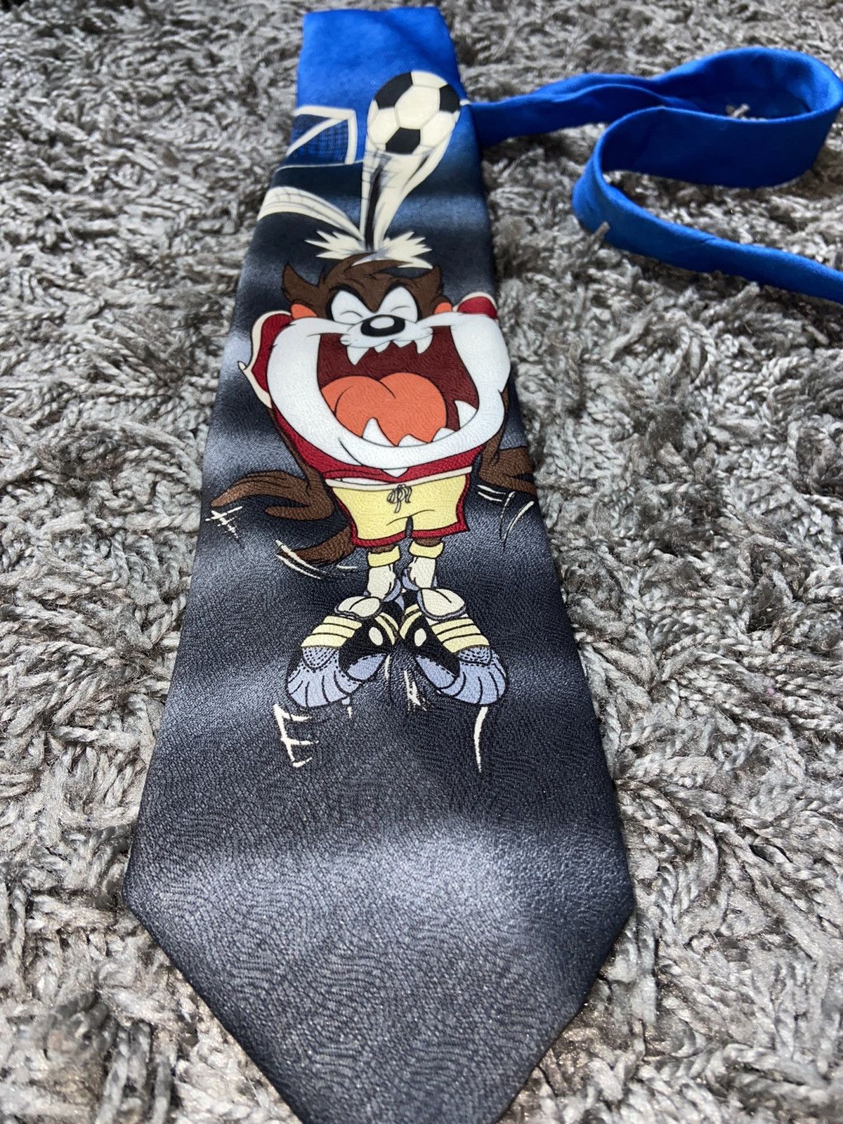 Vintage TAZ 1995 MOVIE WARNER BROS. LOONEY TUNES POLIESTER TIE Size ONE SIZE - 3 Thumbnail