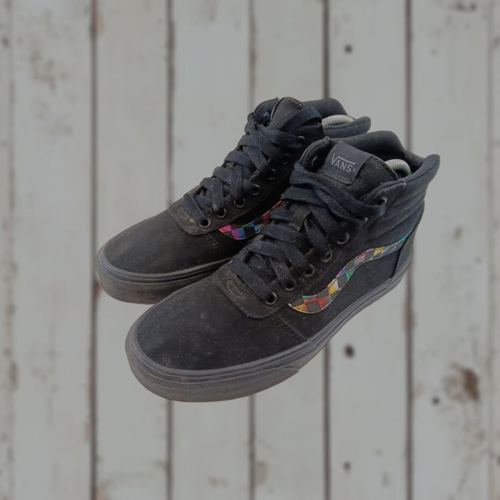 Vans VANS Ward Iridescent Check Shoes Women's Size 8 Black Multicolor Hi Top Skate Shoe Size M / US 6-8 / IT 42-44 - 1 Thumbnail