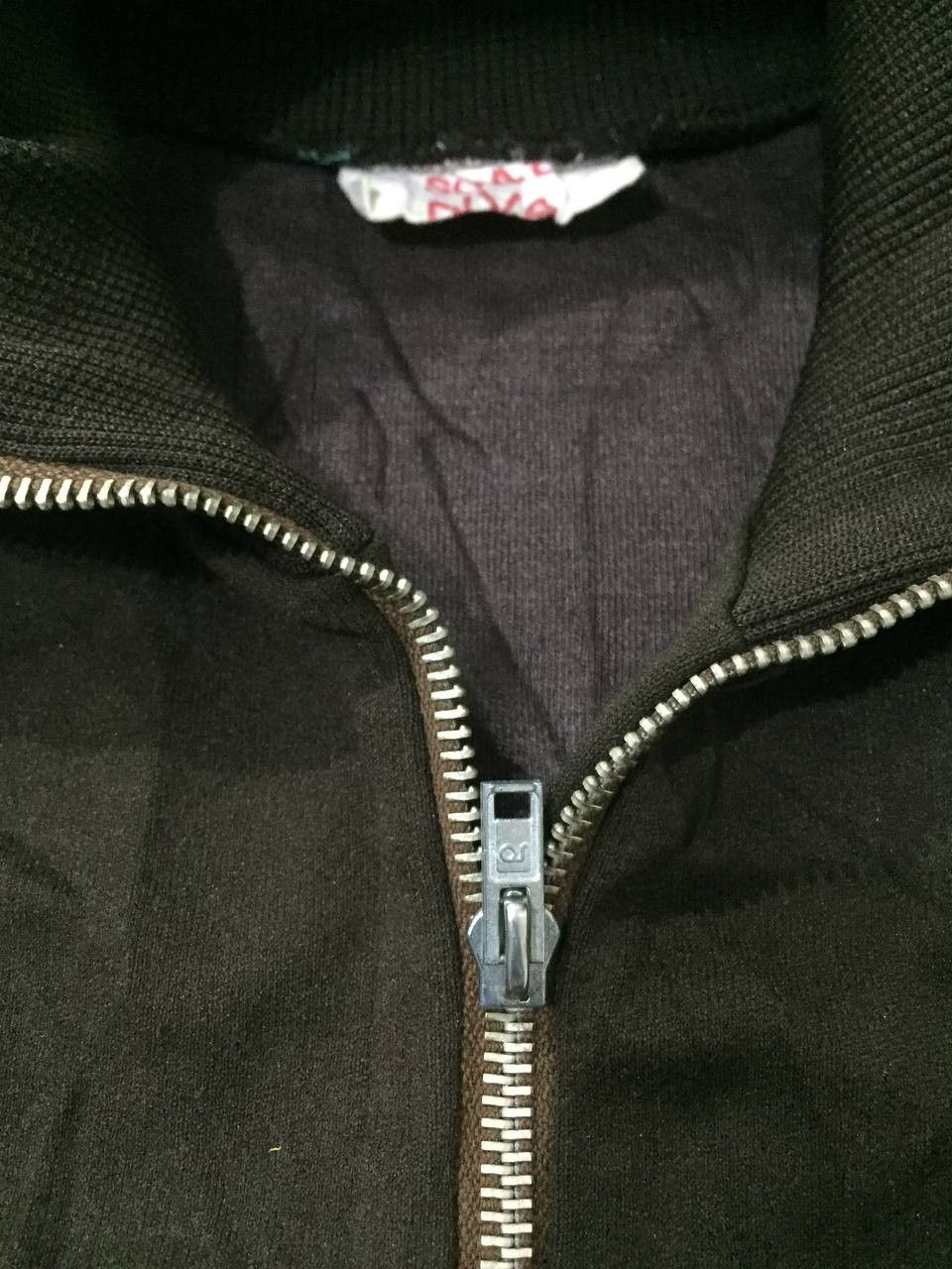 Buzz Rickson's Archive Vintage NVA MILITARY GERMAN TRACKSUIT HALFZIP Size US M / EU 48-50 / 2 - 4 Thumbnail