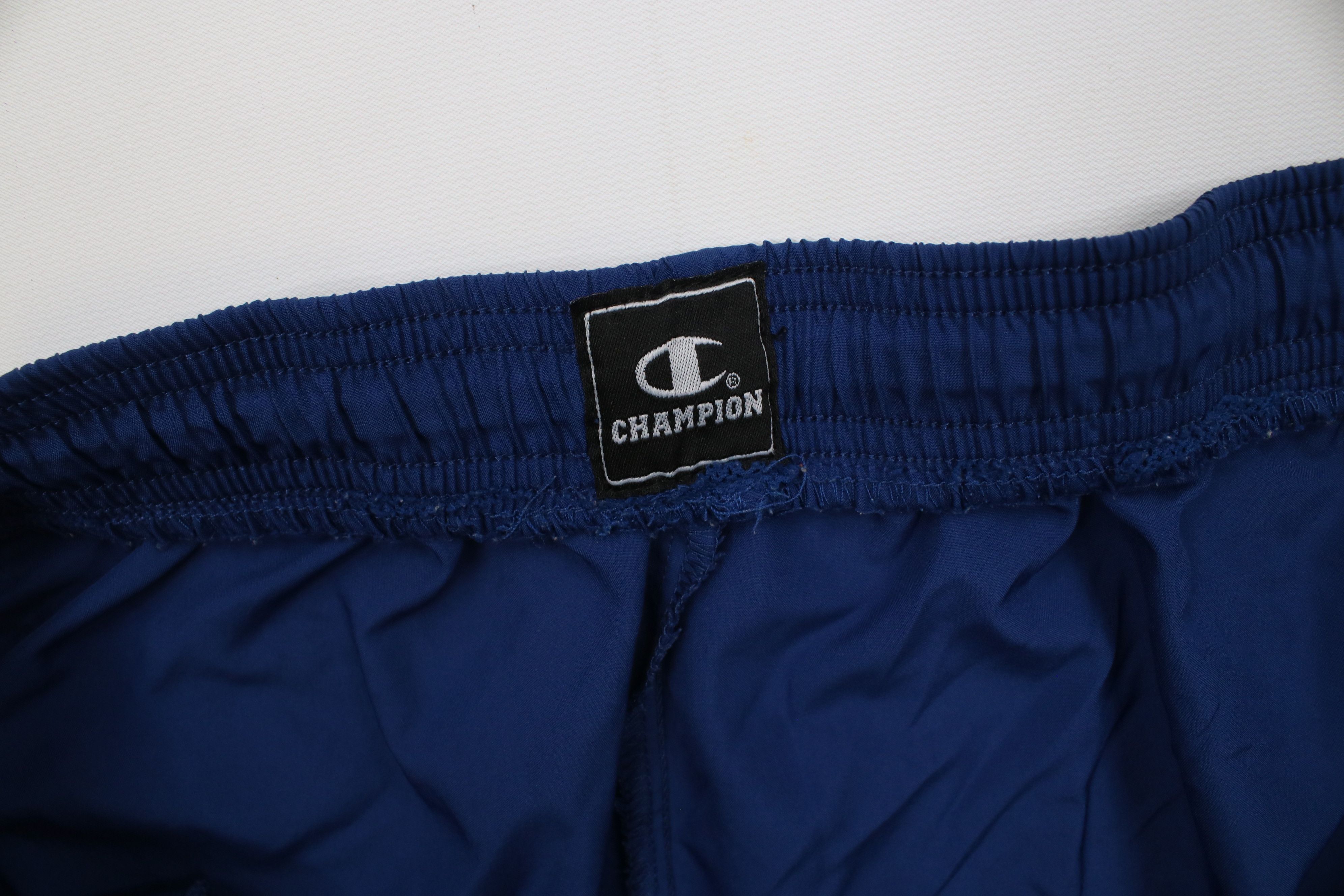 Champion Vintage 90s Y2K Champion Logo Running Jogging Soccer Shorts Size US 38 / EU 54 - 7 Thumbnail