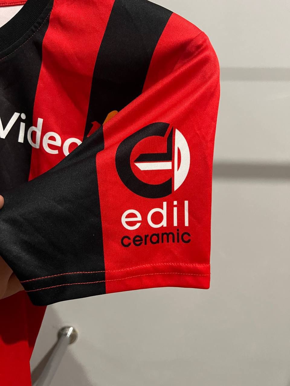 Erima 2015/16 NEUCHATEL XAMAX HOME SOCCER JERSEY FOOTBALL SHIRT S Size US S / EU 44-46 / 1 - 8 Thumbnail