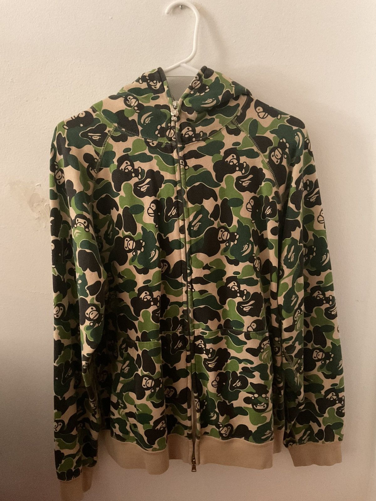 Bape baby milo green camo zip up